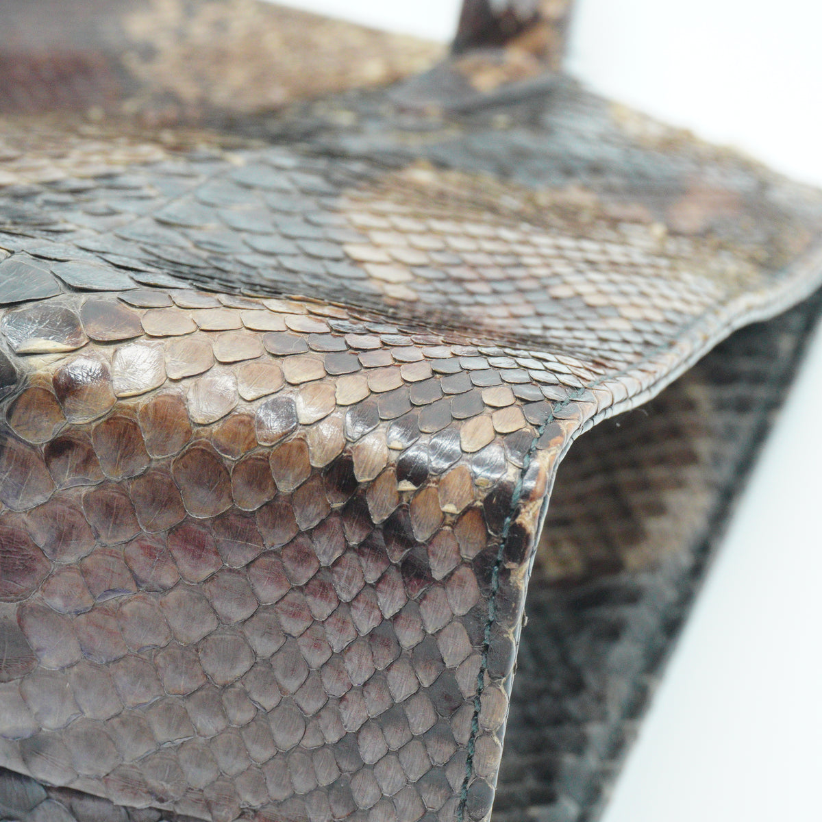 Gucci	Vintage Gucci Brown/ bordeaux Python Snakeskin Top Handle Bag
