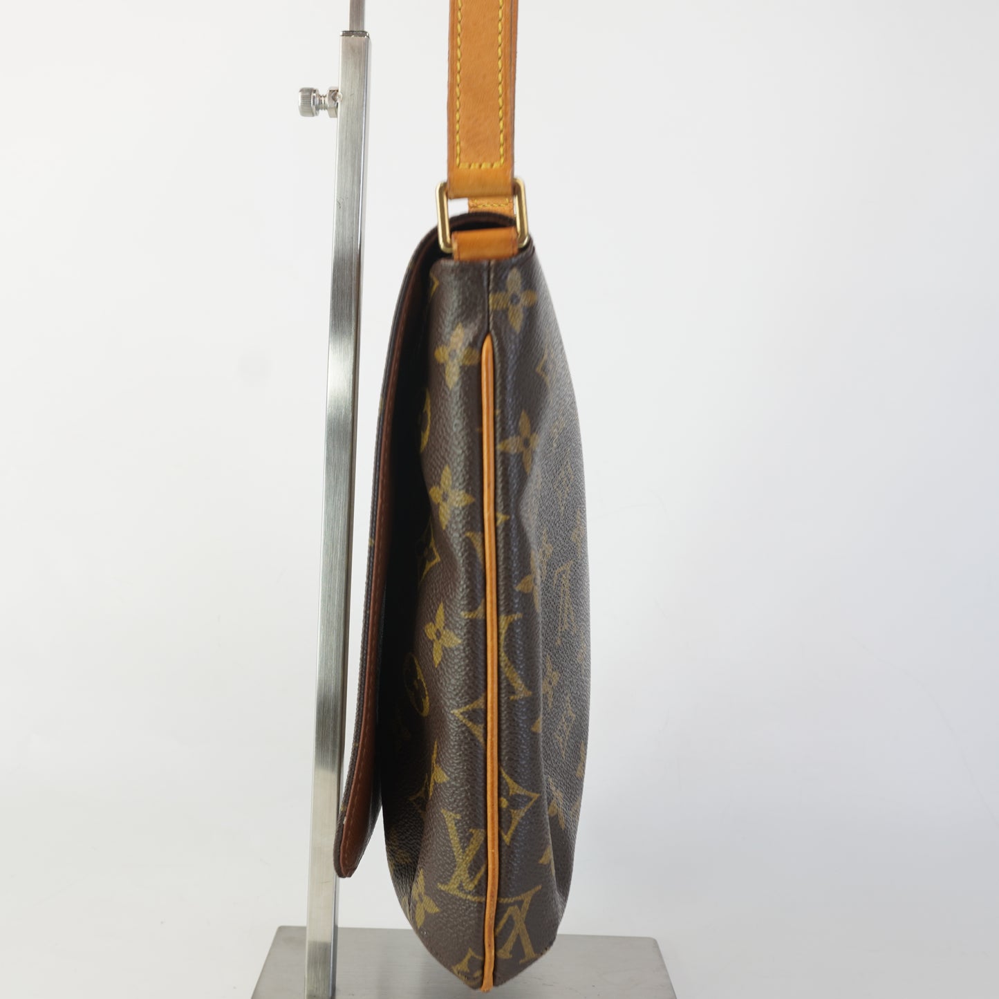 Louis Vuitton	Musette Salsa