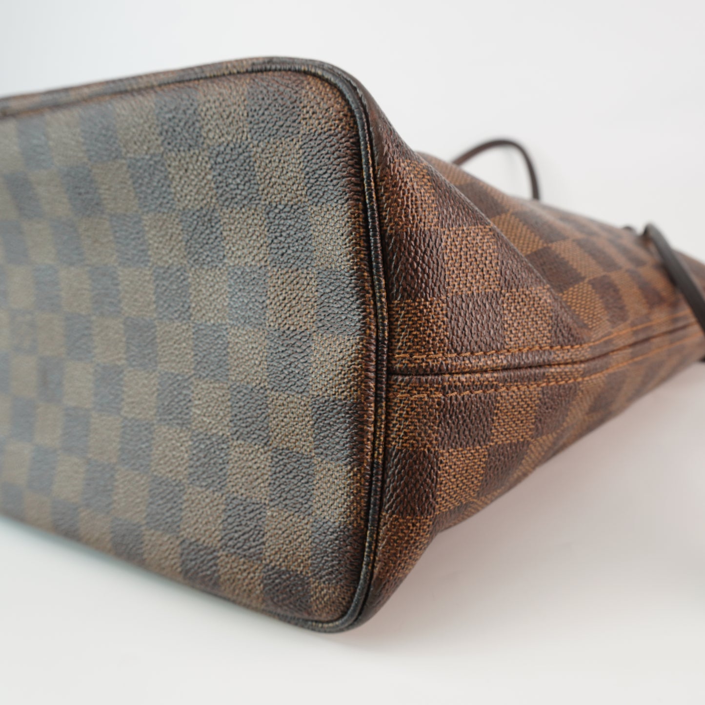 Louis Vuitton	Neverfull DE