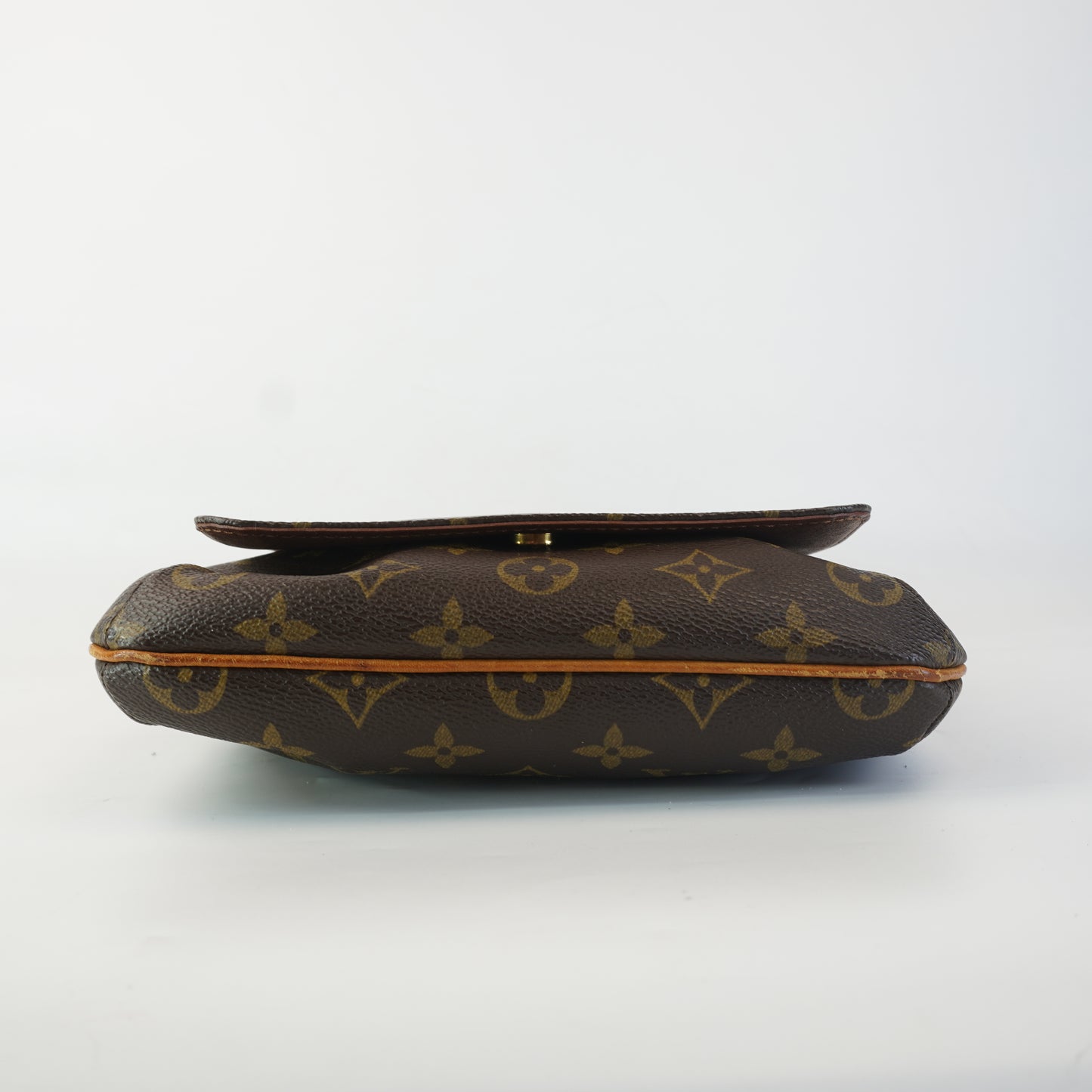 Louis Vuitton	Musette Salsa
