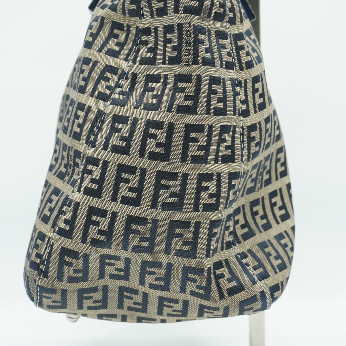 Fendi	Zucchino Canvas Tote Medium SHW