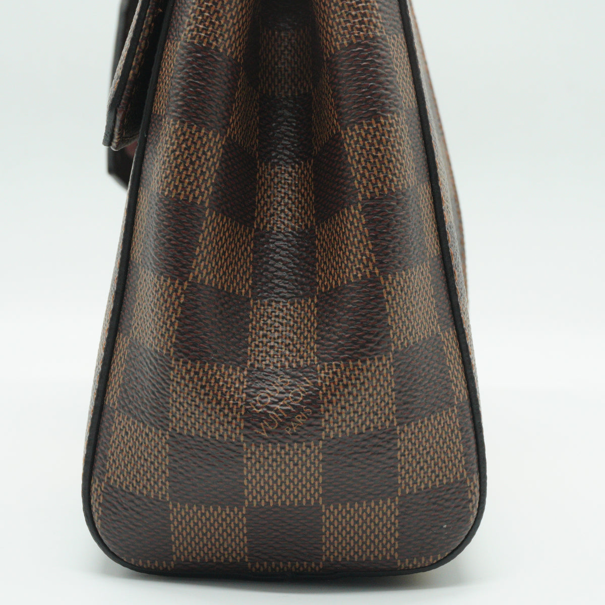 Louis Vuitton	Damier Ebene Bond Street handbag in the Magnolia Small GHW