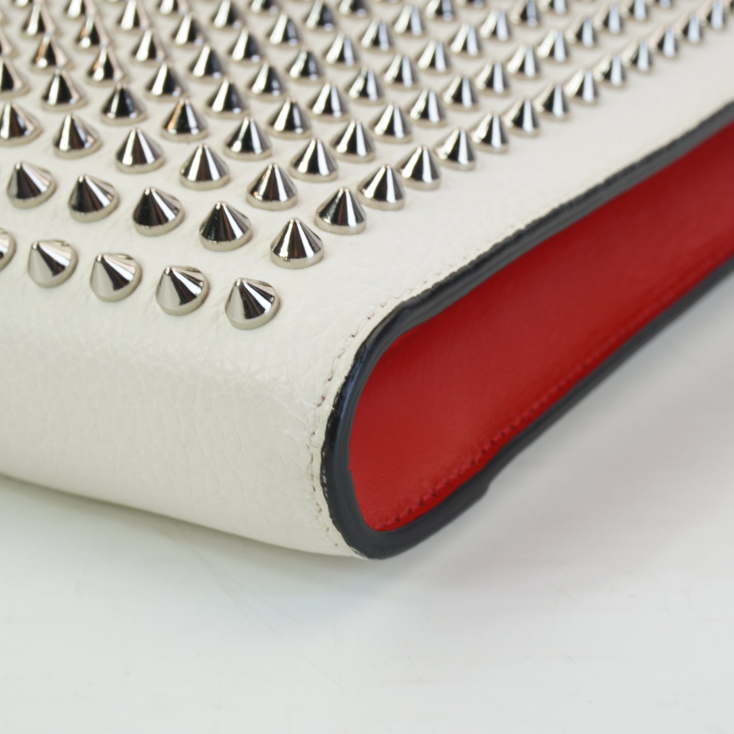 Christian Louboutin Silky Pouch White Medium SHW