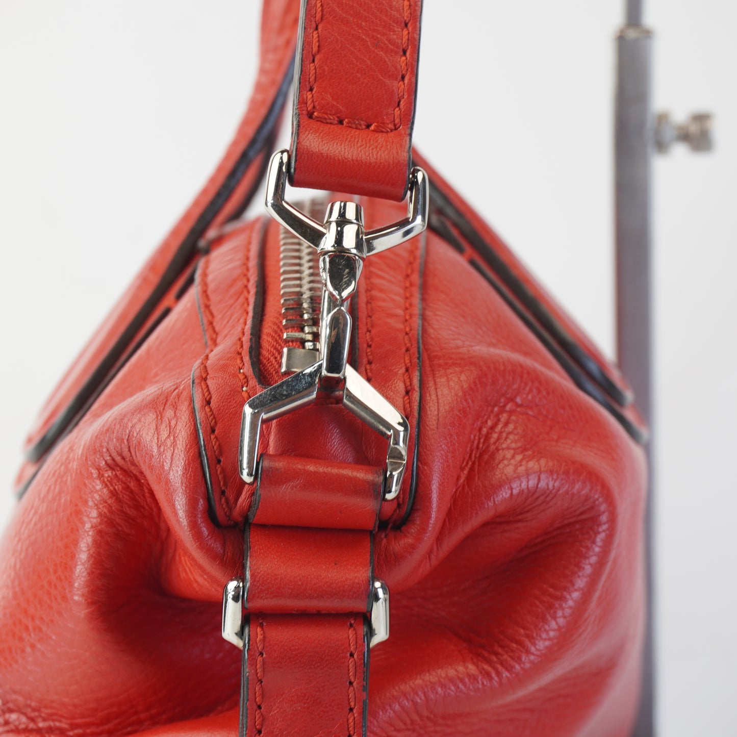 Givenchy Nightangle Small Red