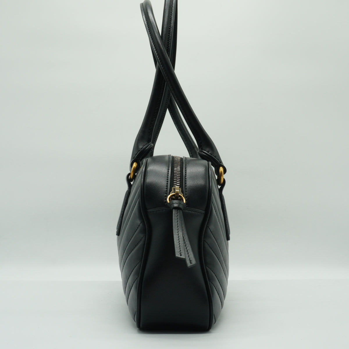 Gucci	GG Marmont Top Handle Bag Black Large GHW