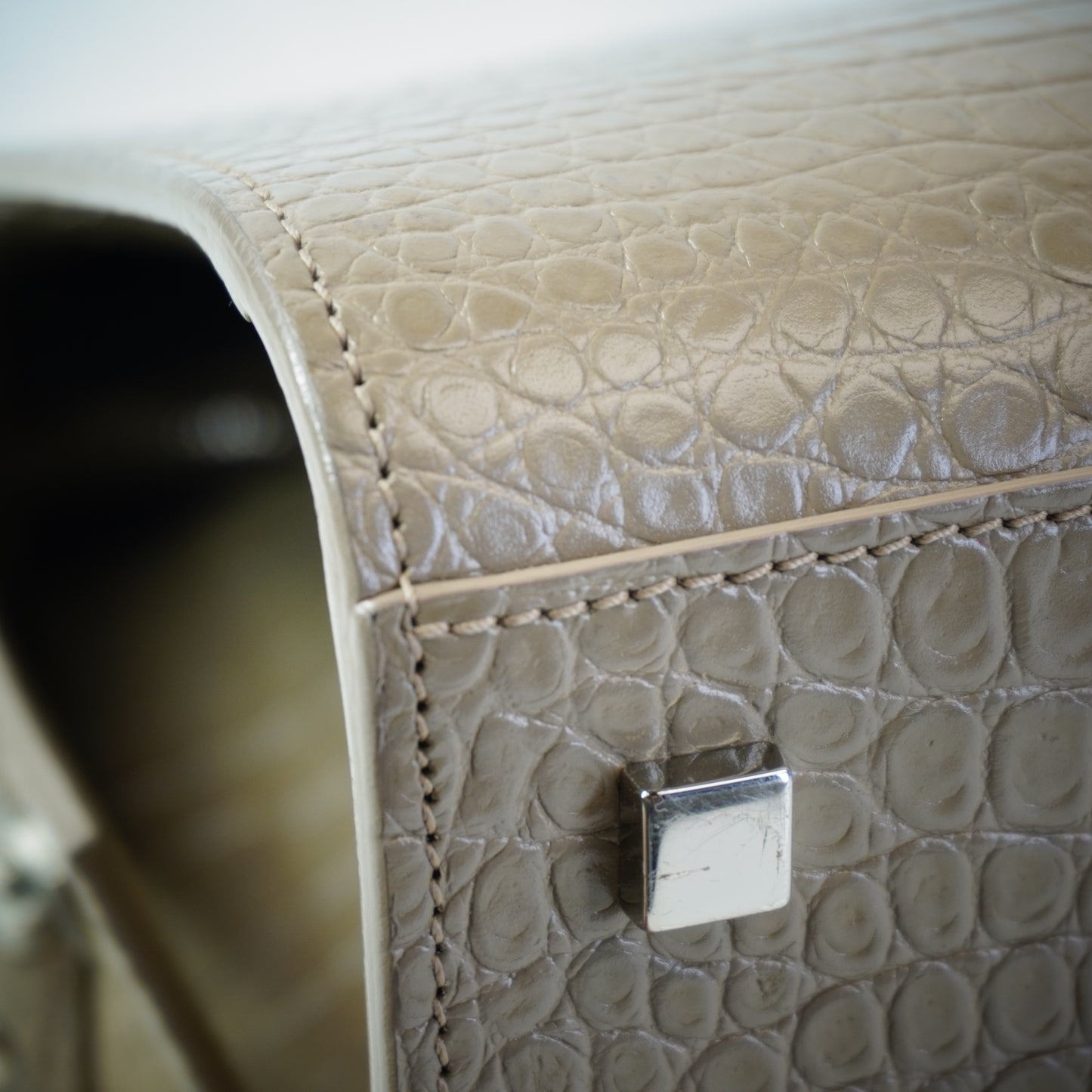 YSL	Small Up-Town Tote Croc-embossed