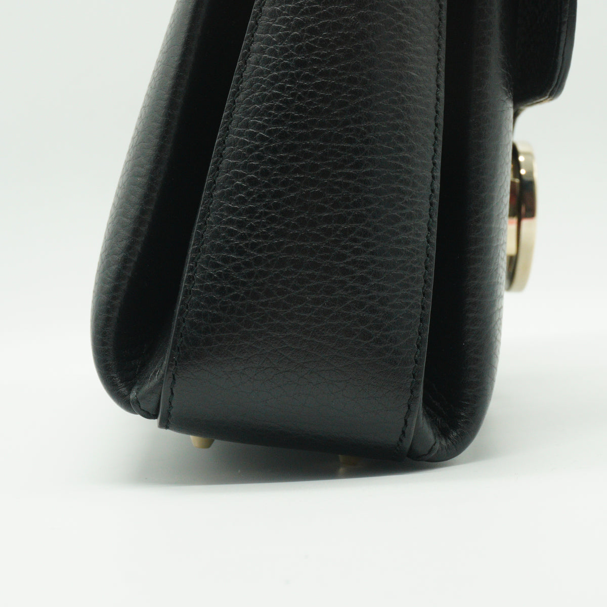 Gucci	Interlocking G Top Handle Black Medium BHW
