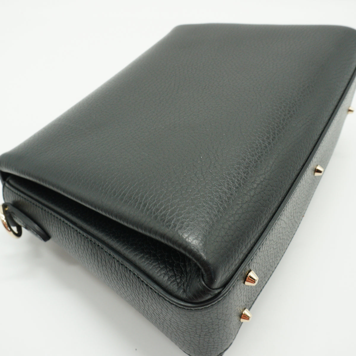 Gucci	Interlocking G Top Handle Black Medium BHW