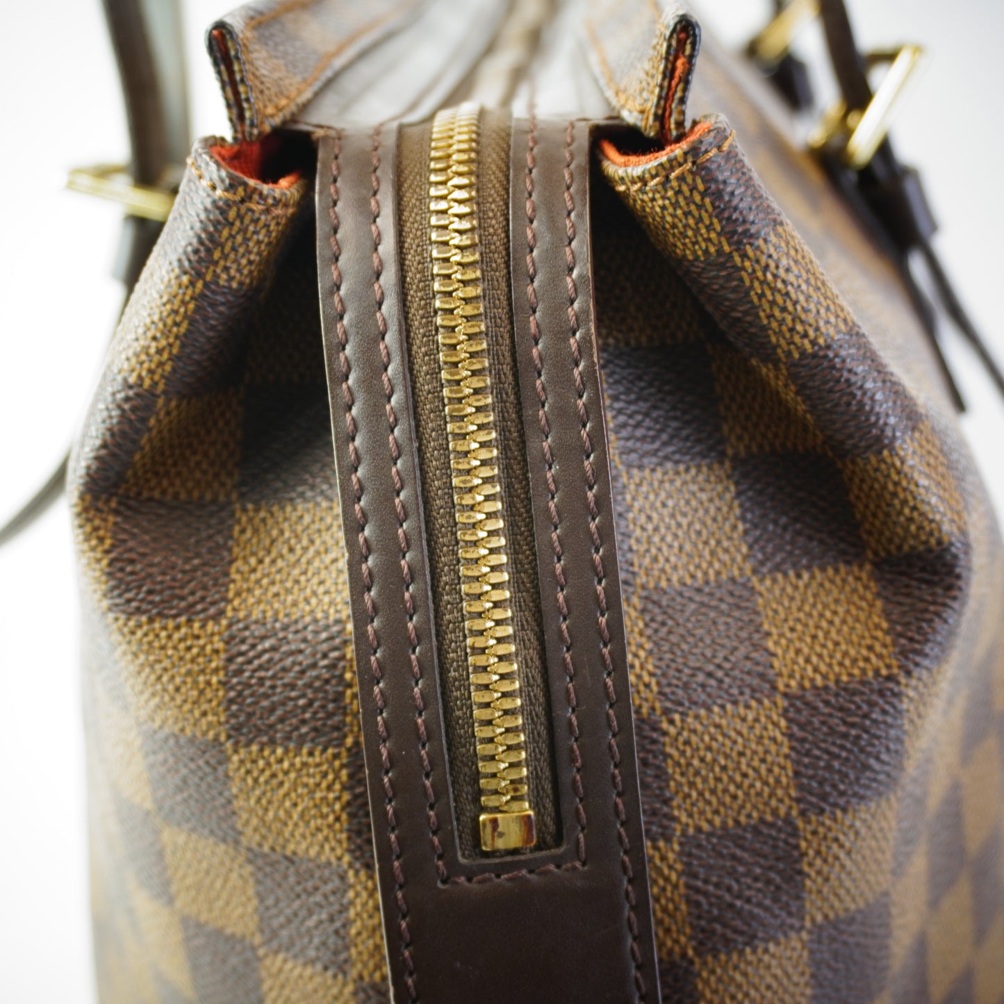 Louis Vuitton	Chelsea DE GHW