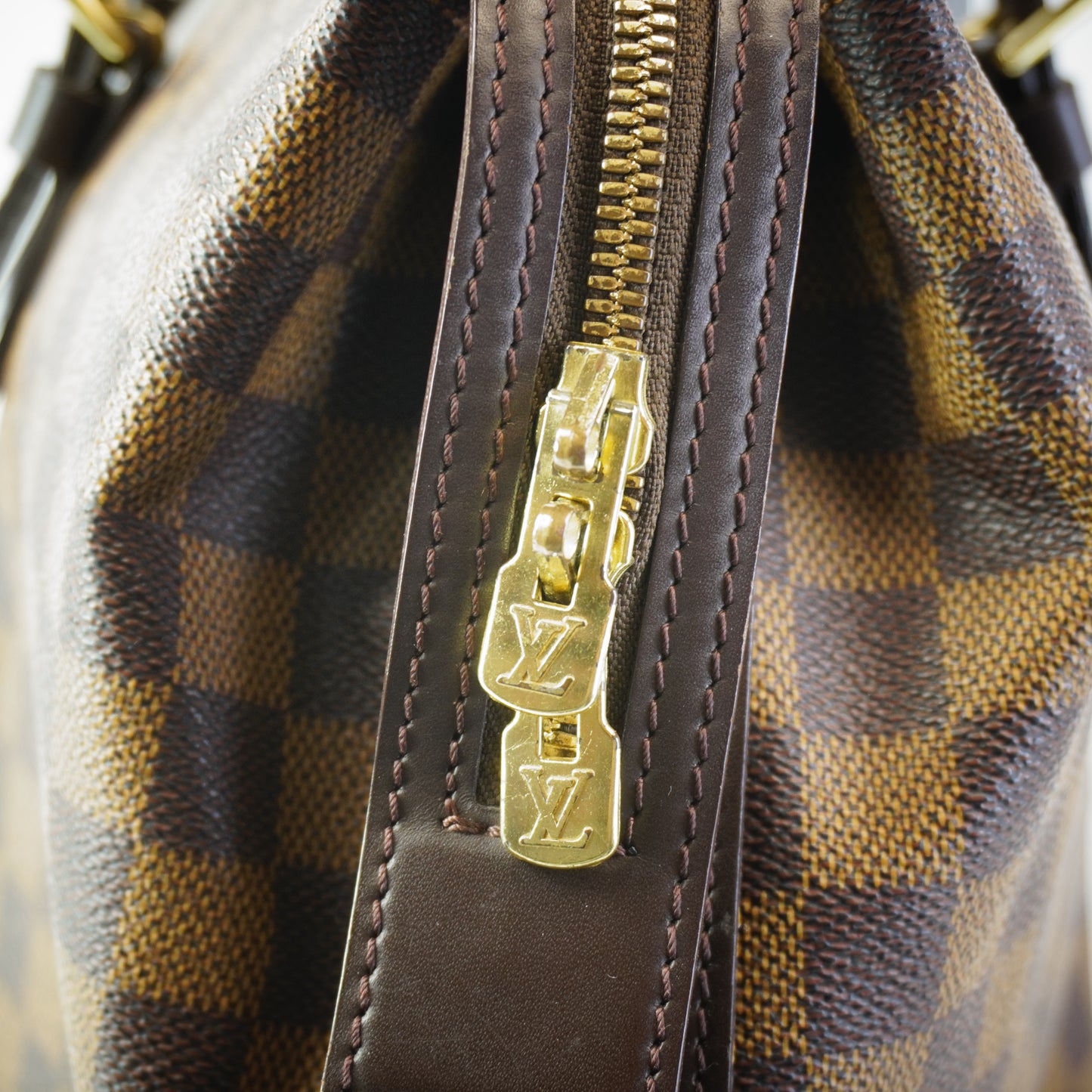 Louis Vuitton	Chelsea DE GHW