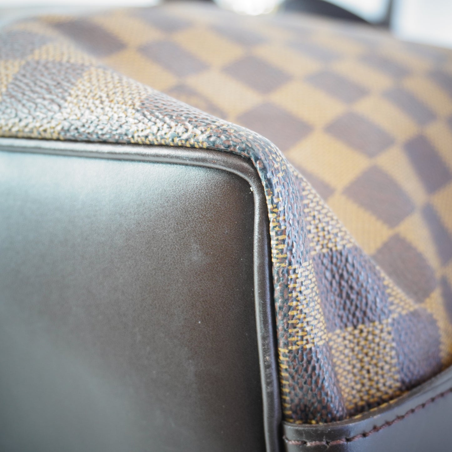 Louis Vuitton	Chelsea DE GHW