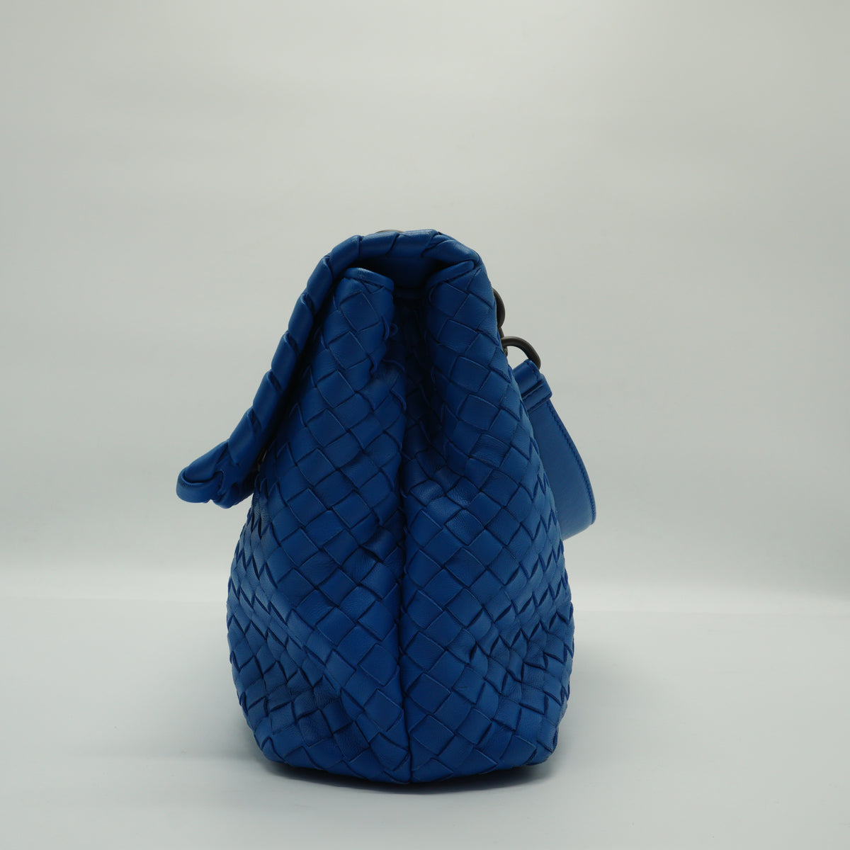 Bottega Veneta	Intrecciato Olimpia Shoulder Bag Blue Medium MHW