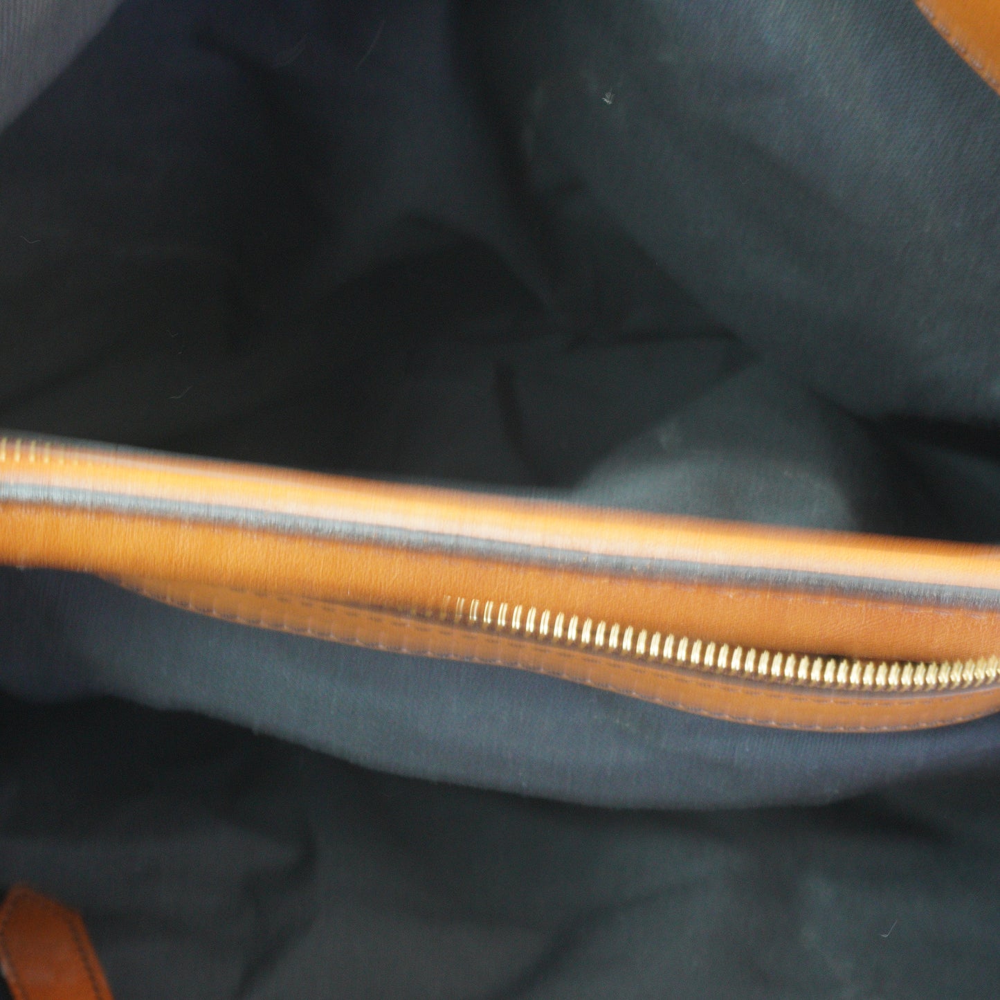 Burberry	House Check Bidle Gosford Hobo Large GHW