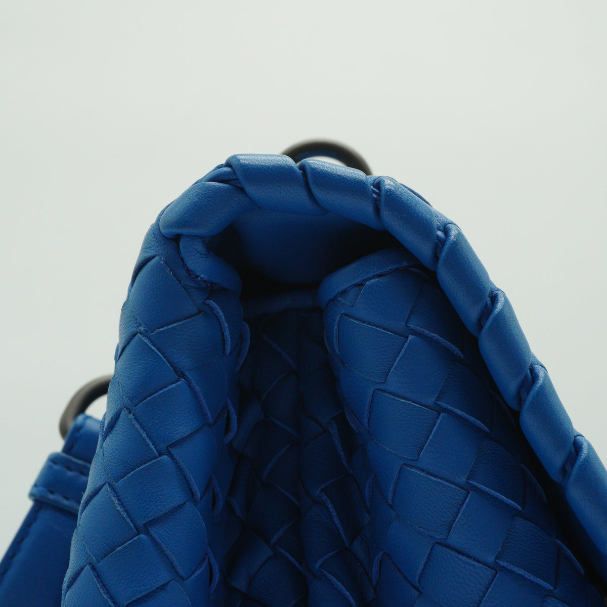 Bottega Veneta	Intrecciato Olimpia Shoulder Bag Blue Medium MHW