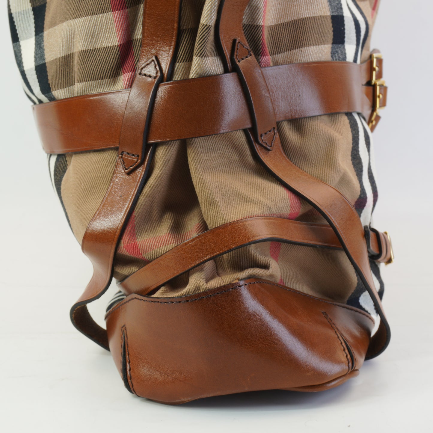 Burberry	House Check Bidle Gosford Hobo Large GHW