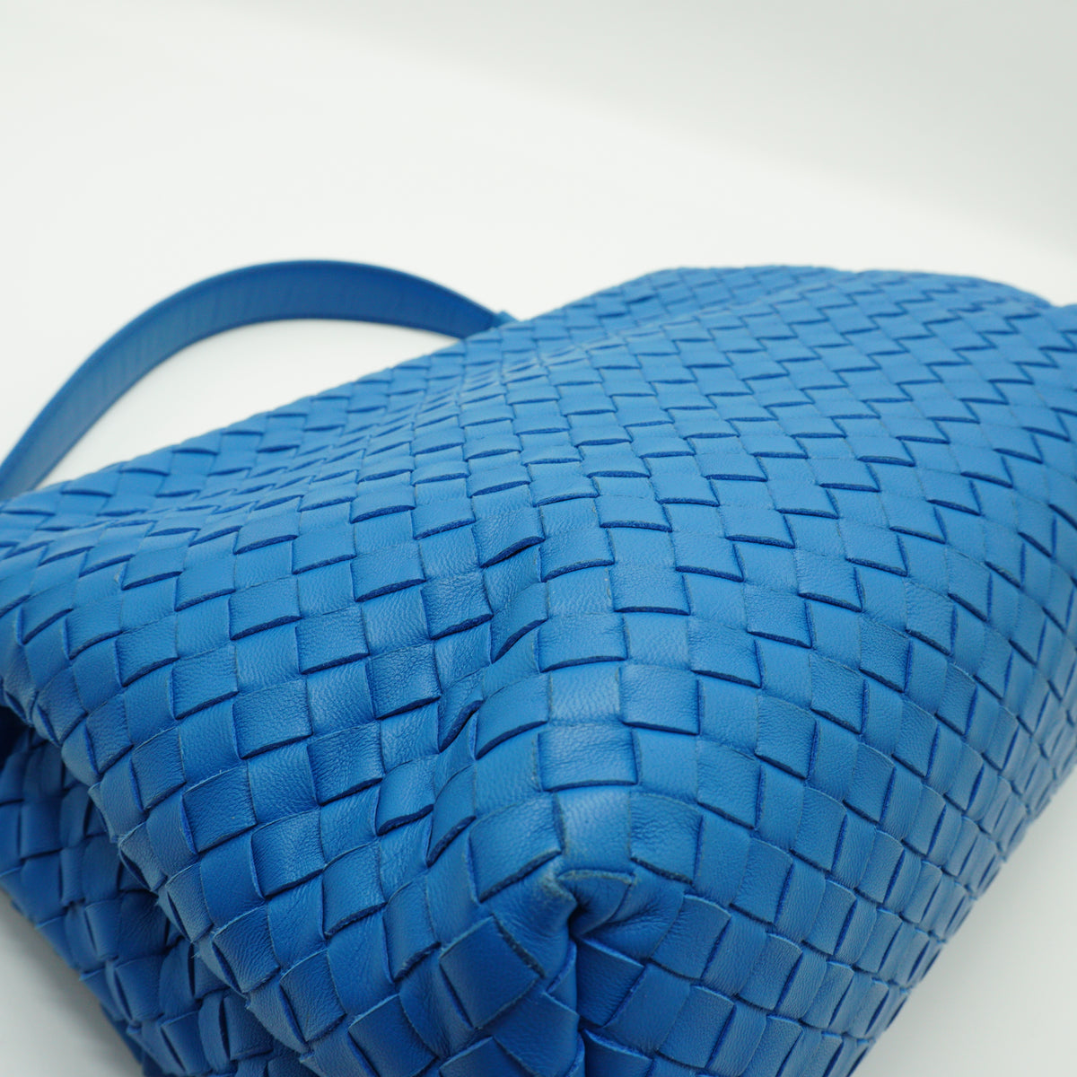 Bottega Veneta	Intrecciato Olimpia Shoulder Bag Blue Medium MHW