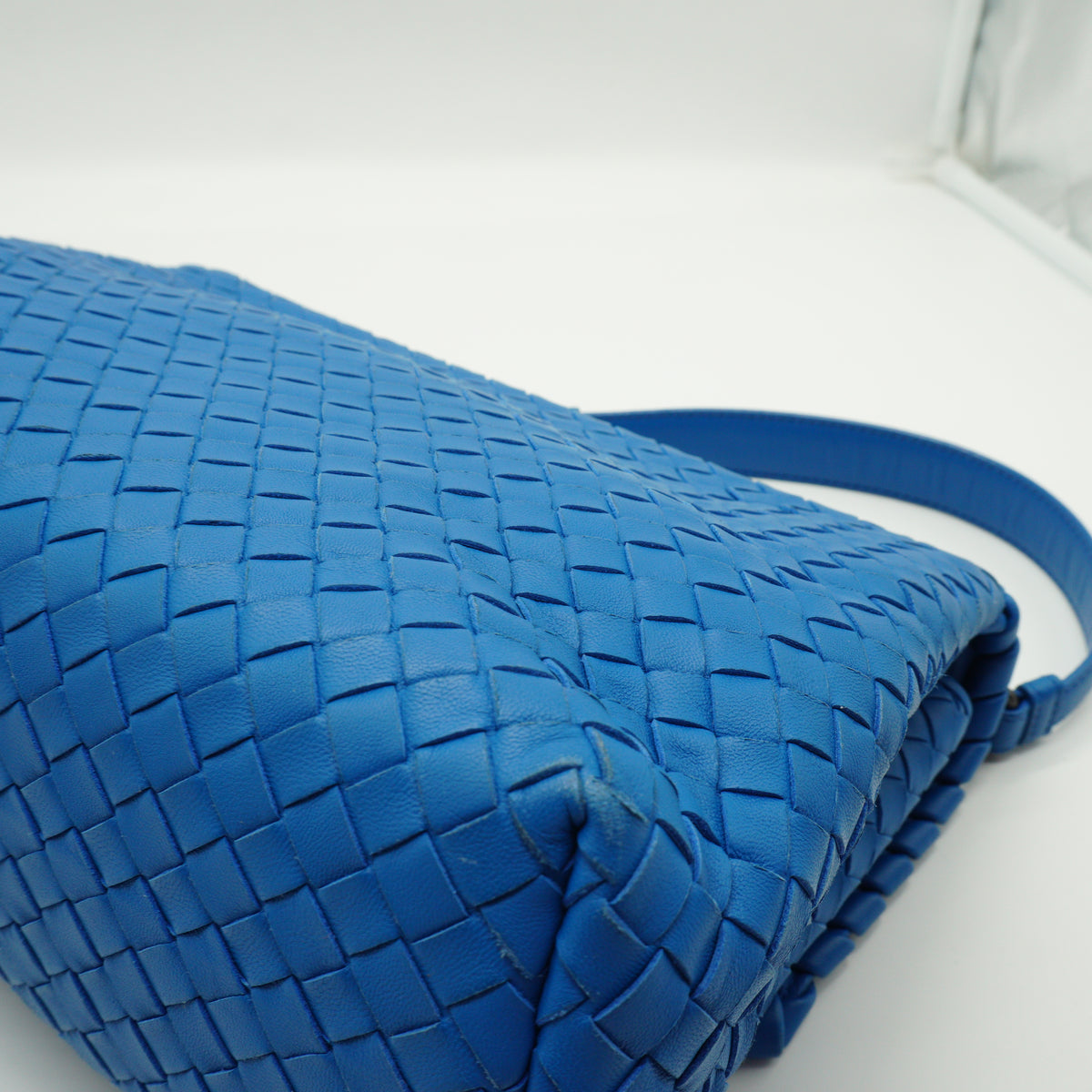 Bottega Veneta	Intrecciato Olimpia Shoulder Bag Blue Medium MHW