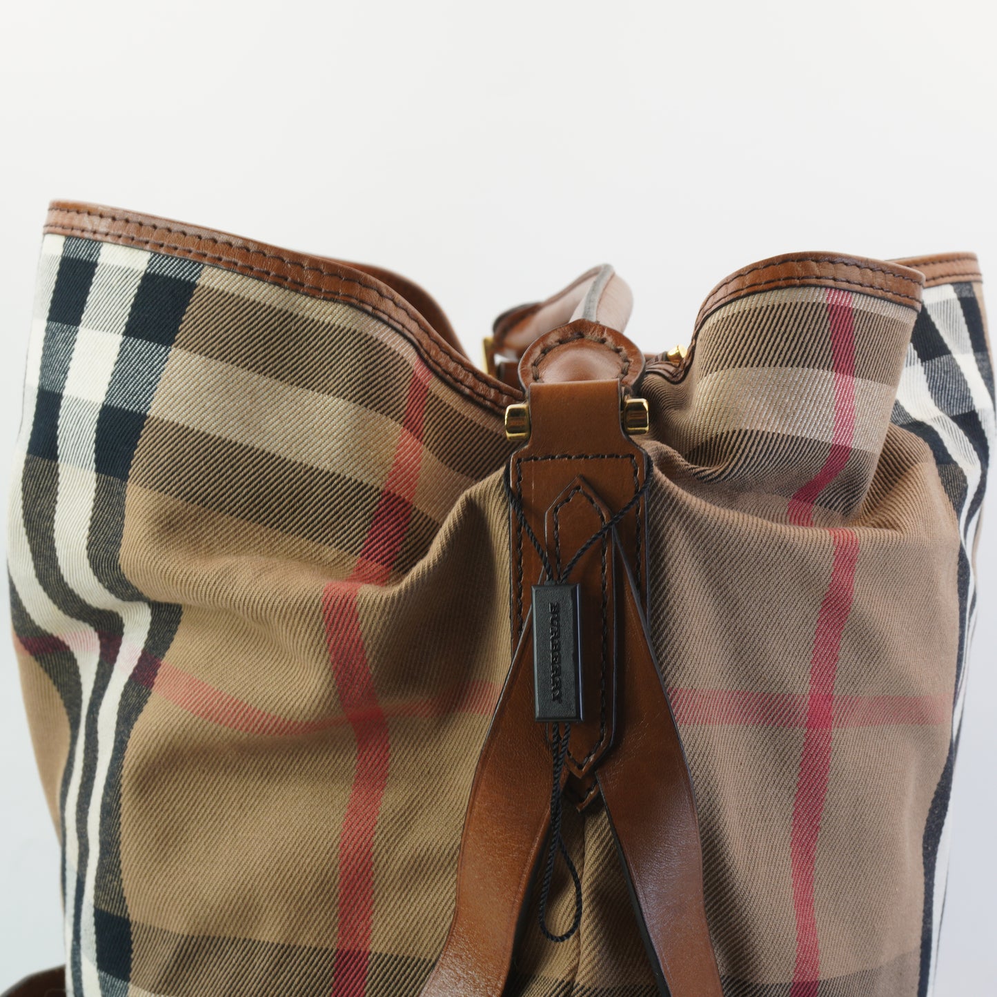 Burberry	House Check Bidle Gosford Hobo Large GHW