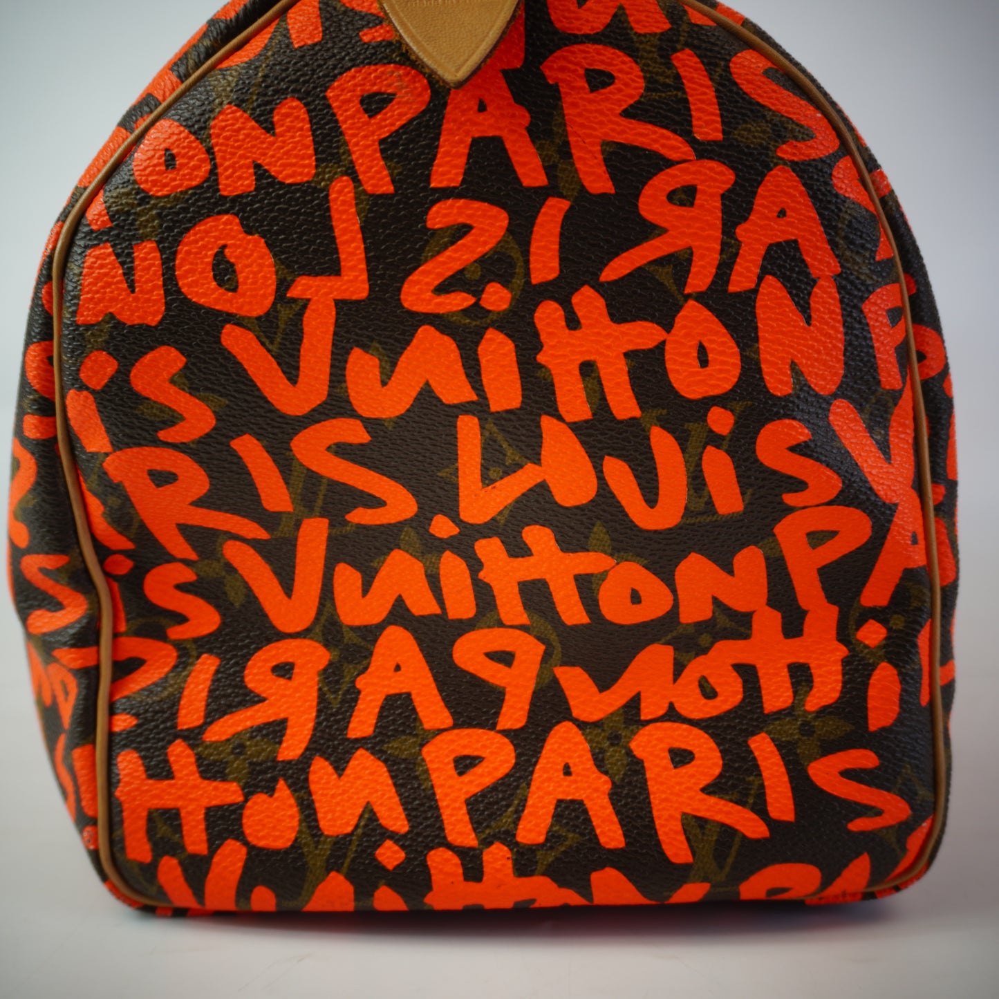 Louis Vuitton	Monogram Graffiti Speedy 30 in Orange