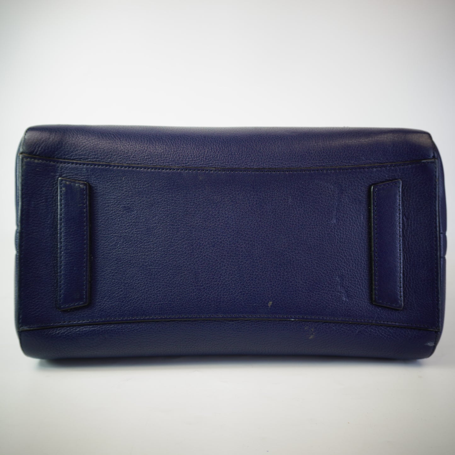 GIvenchy Antigona Bag SHW Medium