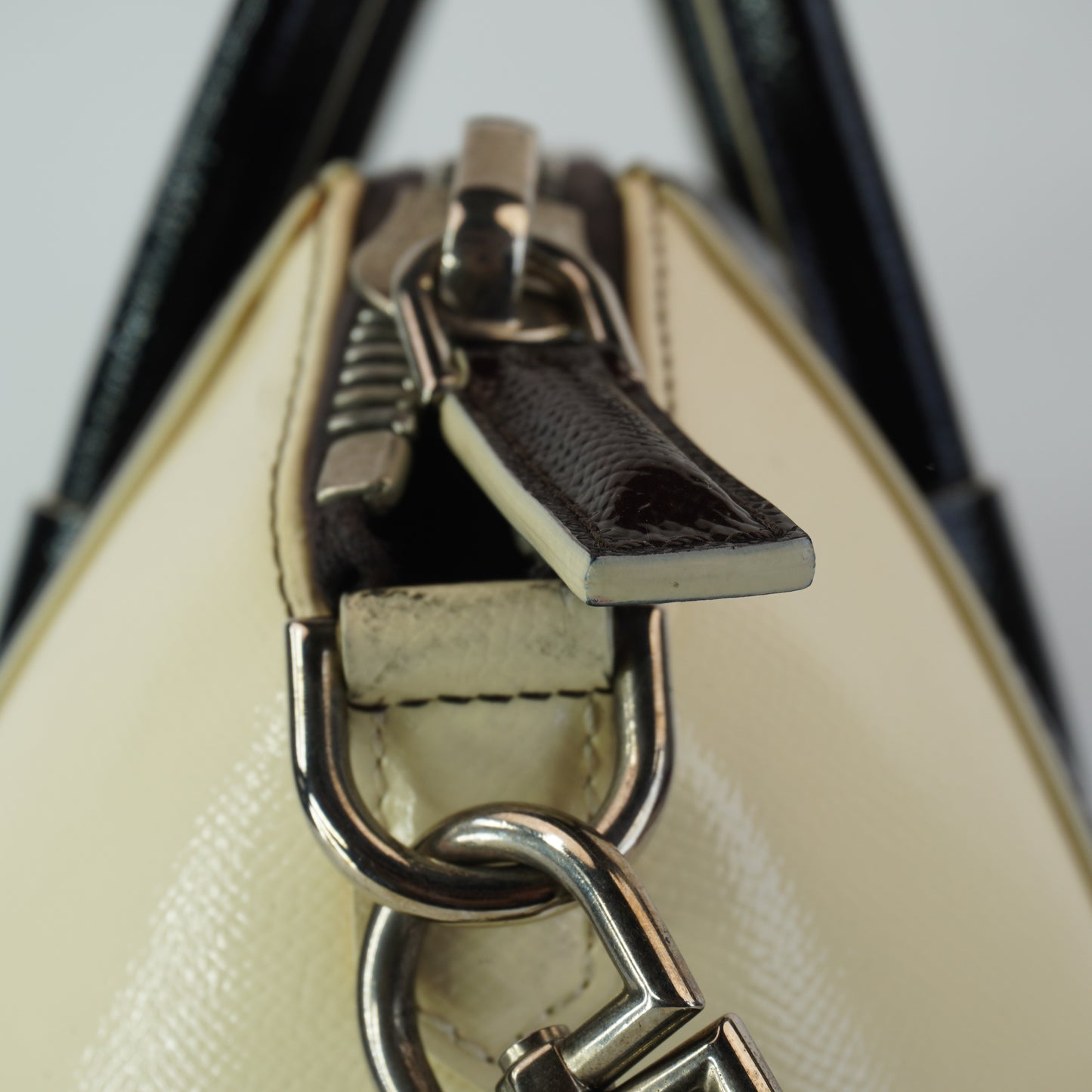 Givenchy Antigona