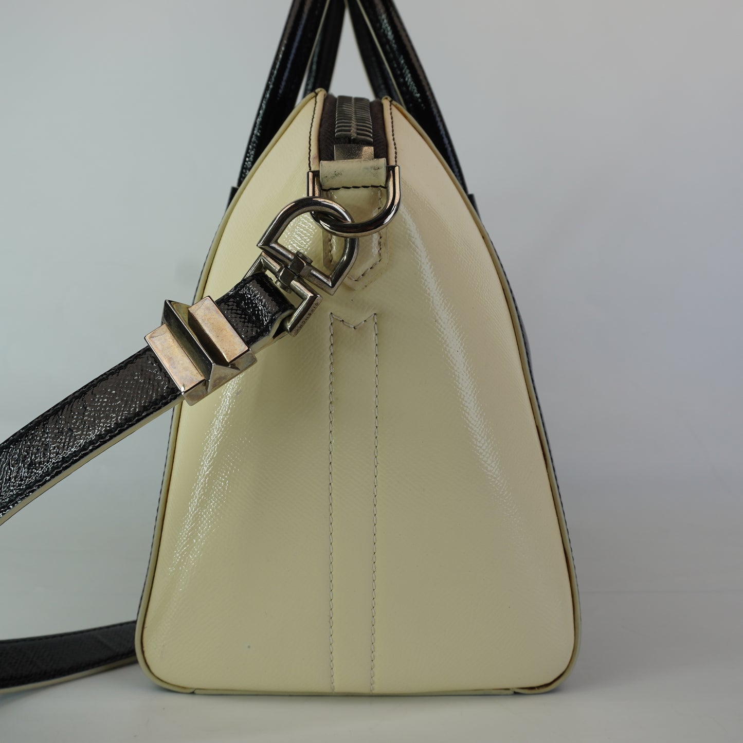 Givenchy Antigona