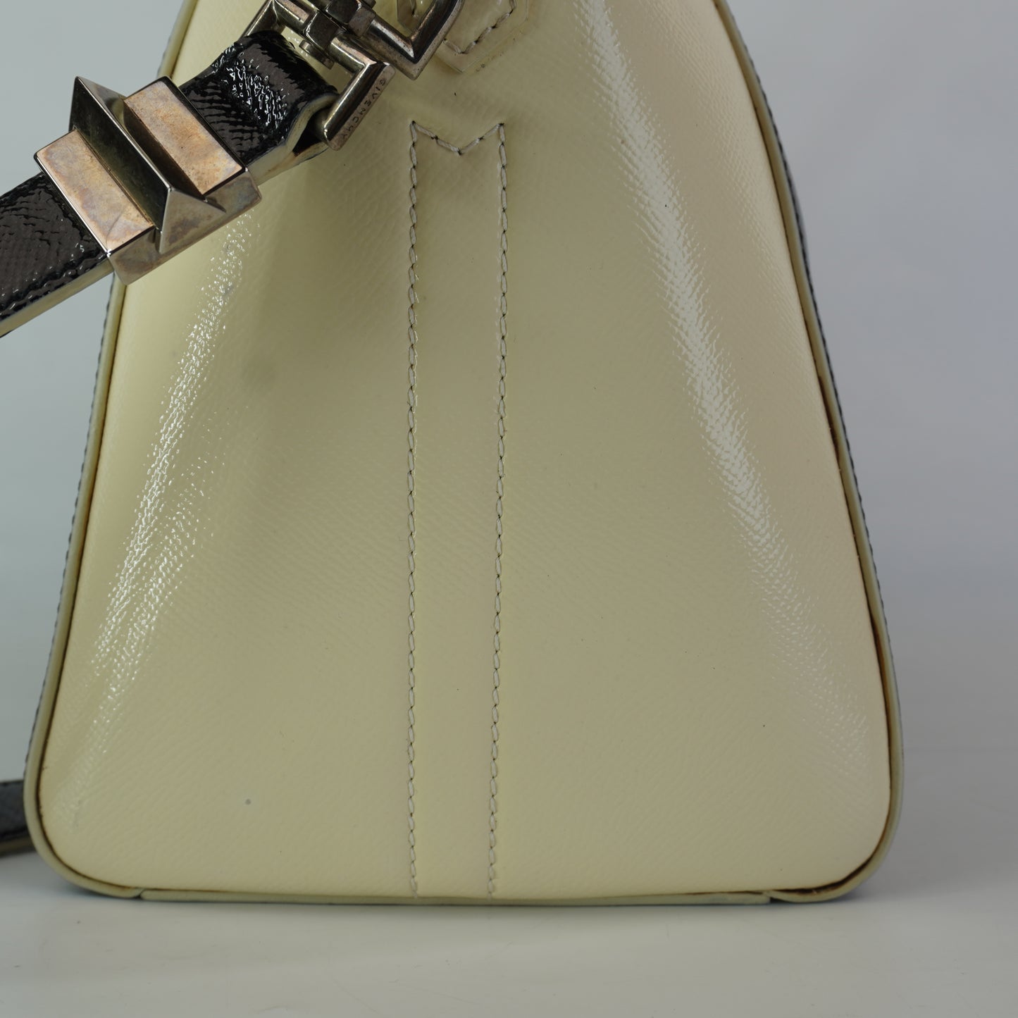 Givenchy Antigona
