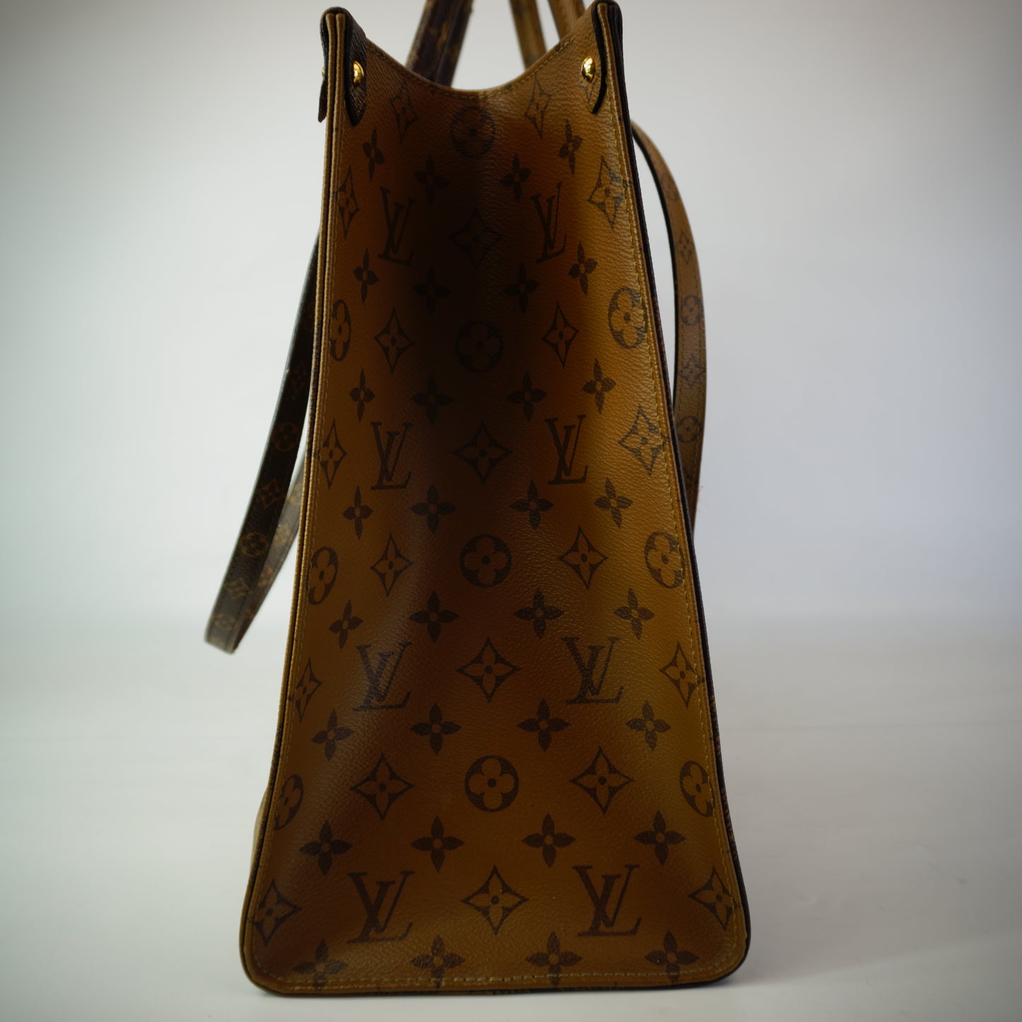 Louis Vuitton	On The Go Monogram Giant Tote Bag GHW