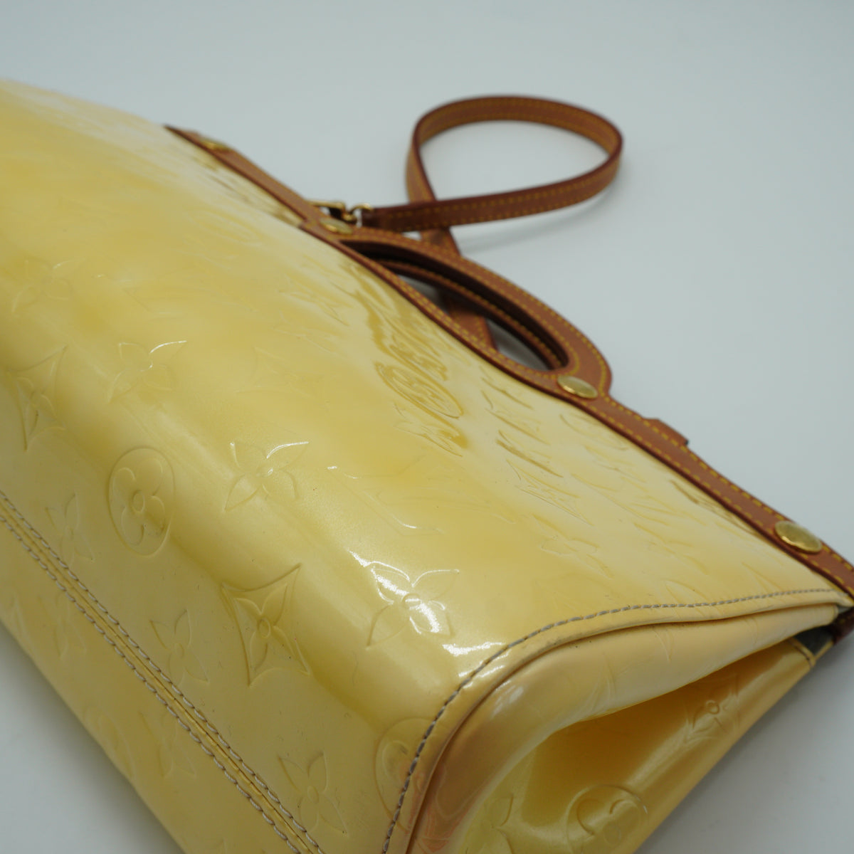 Louis Vuitton	Monogram Vernis Roxbury Drive medium GHW