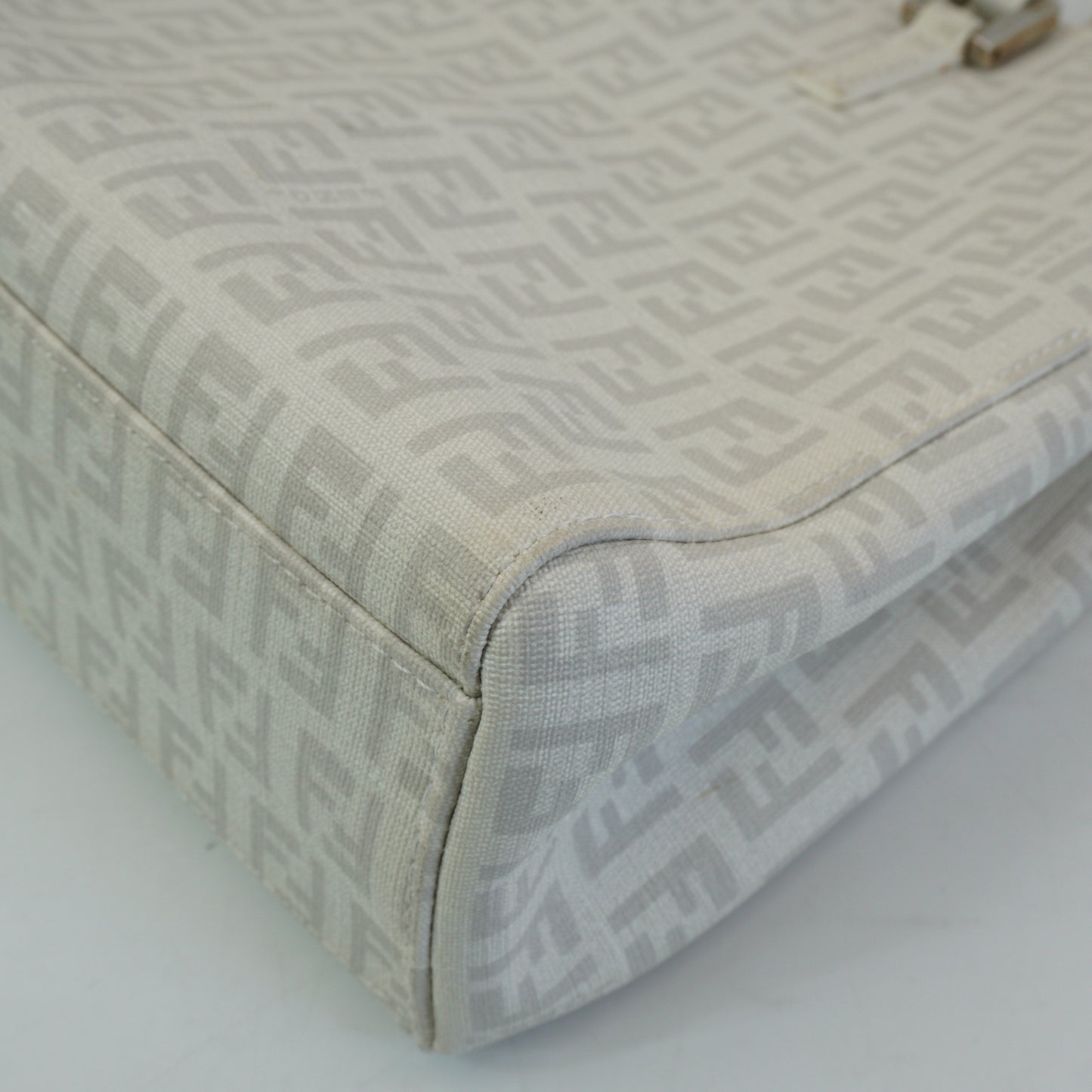 Fendi Zucchino FF Top Handle Mediium White SHW