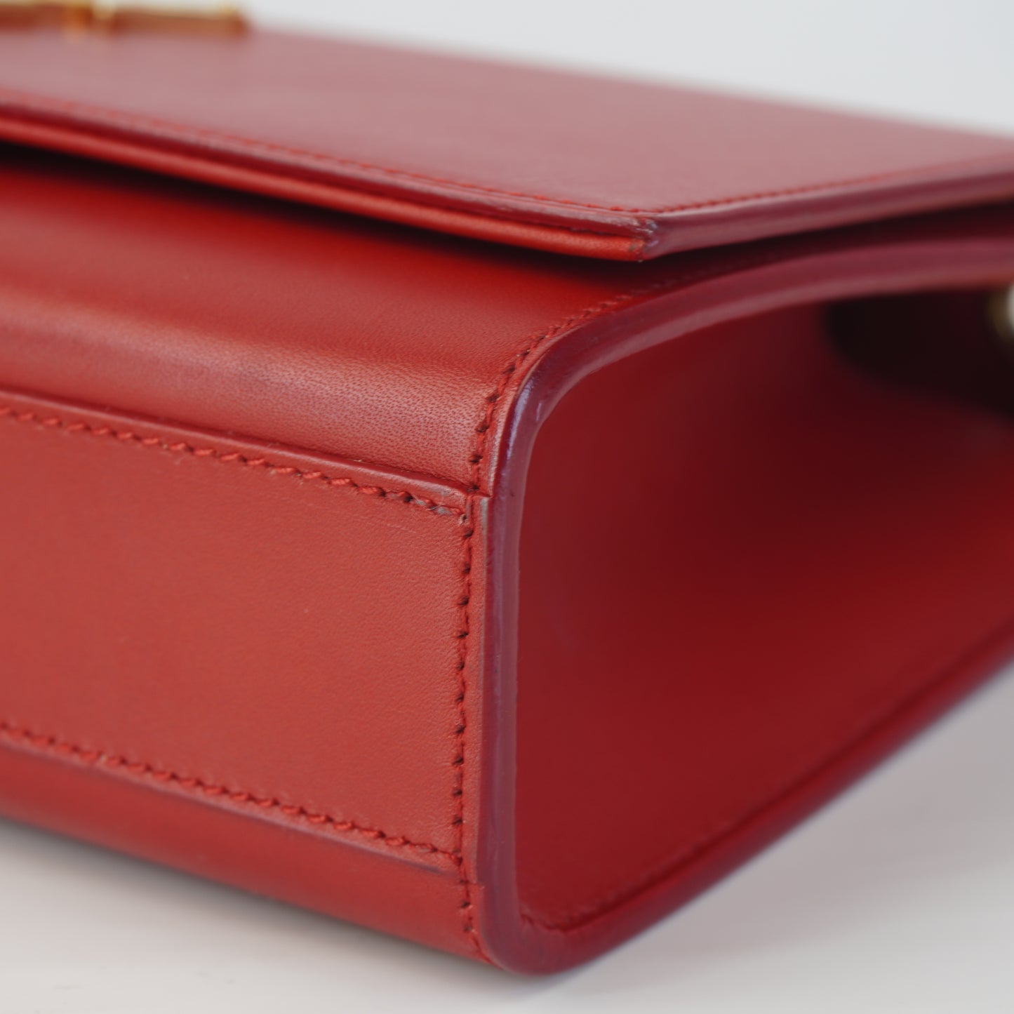 YSL	Medium Kate Tassel Red