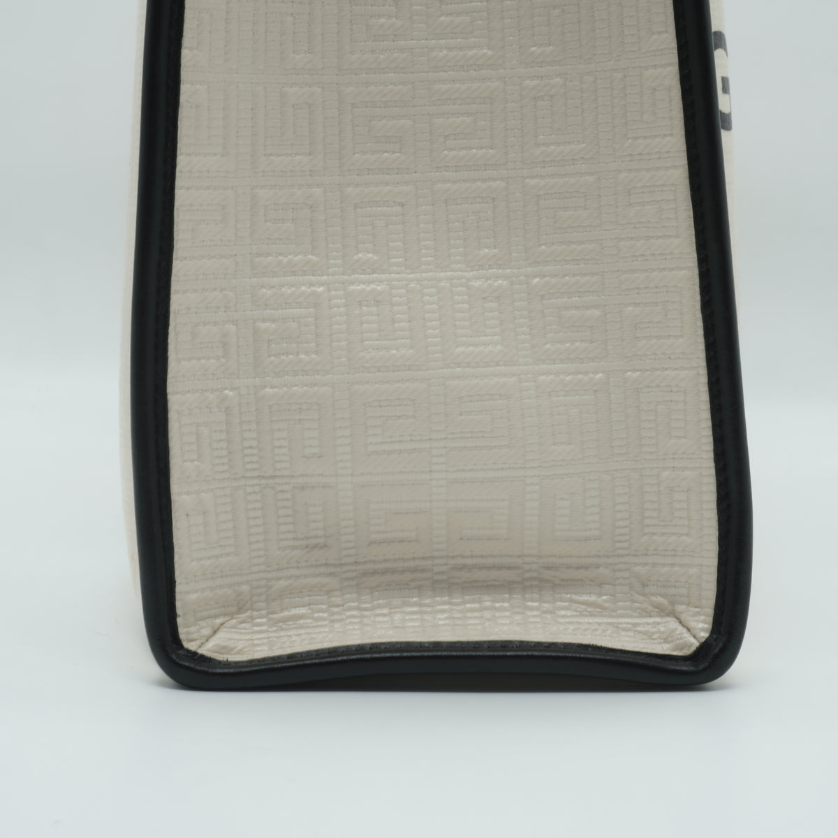 Givenchy	G Tote Medium Canvas Ivory Large SHW