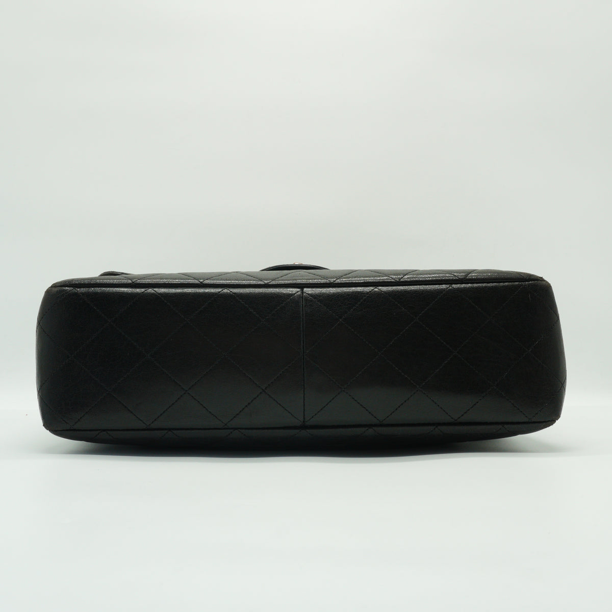 Chanel	Classic Single Flap Bag black Medium GHW