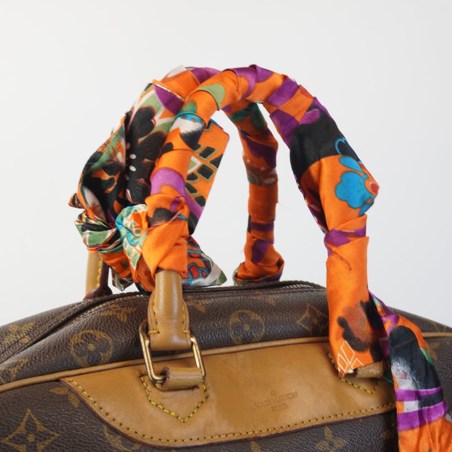 Louis Vuitton	Monogram Deauville