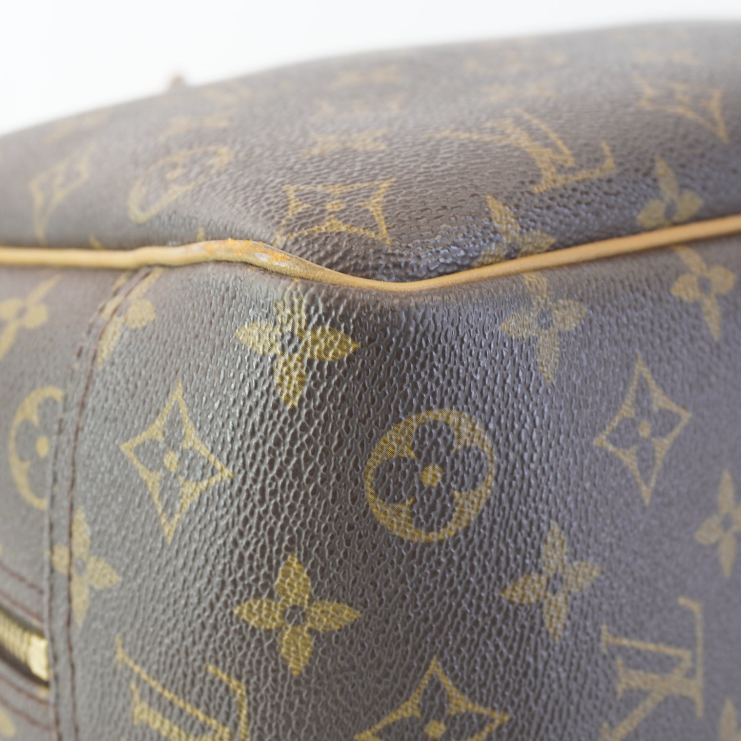 Louis Vuitton	Monogram Deauville