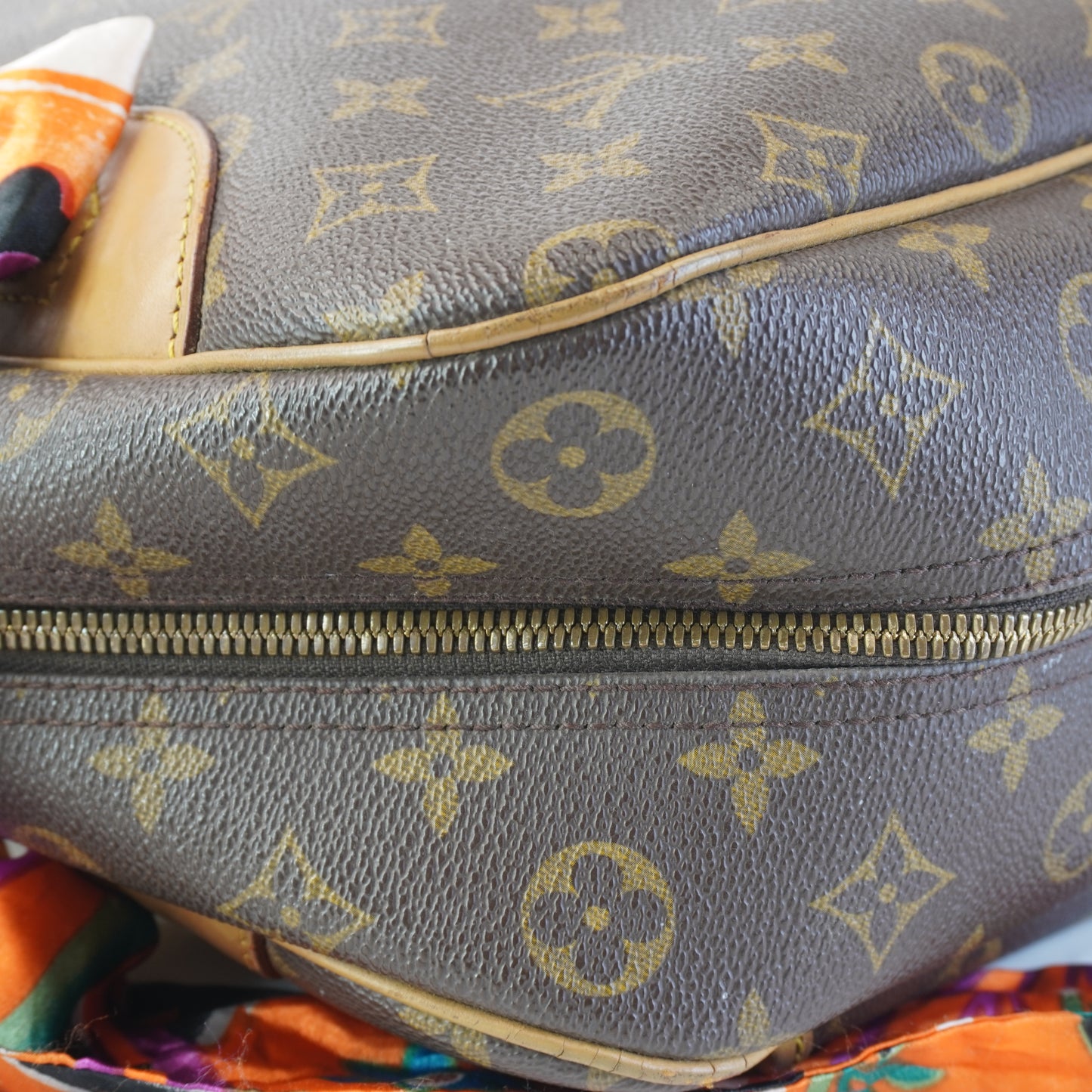 Louis Vuitton	Monogram Deauville