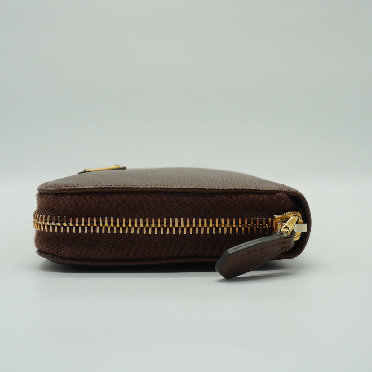 Prada	Saffiano Leather Zip-Around Wallet GHW