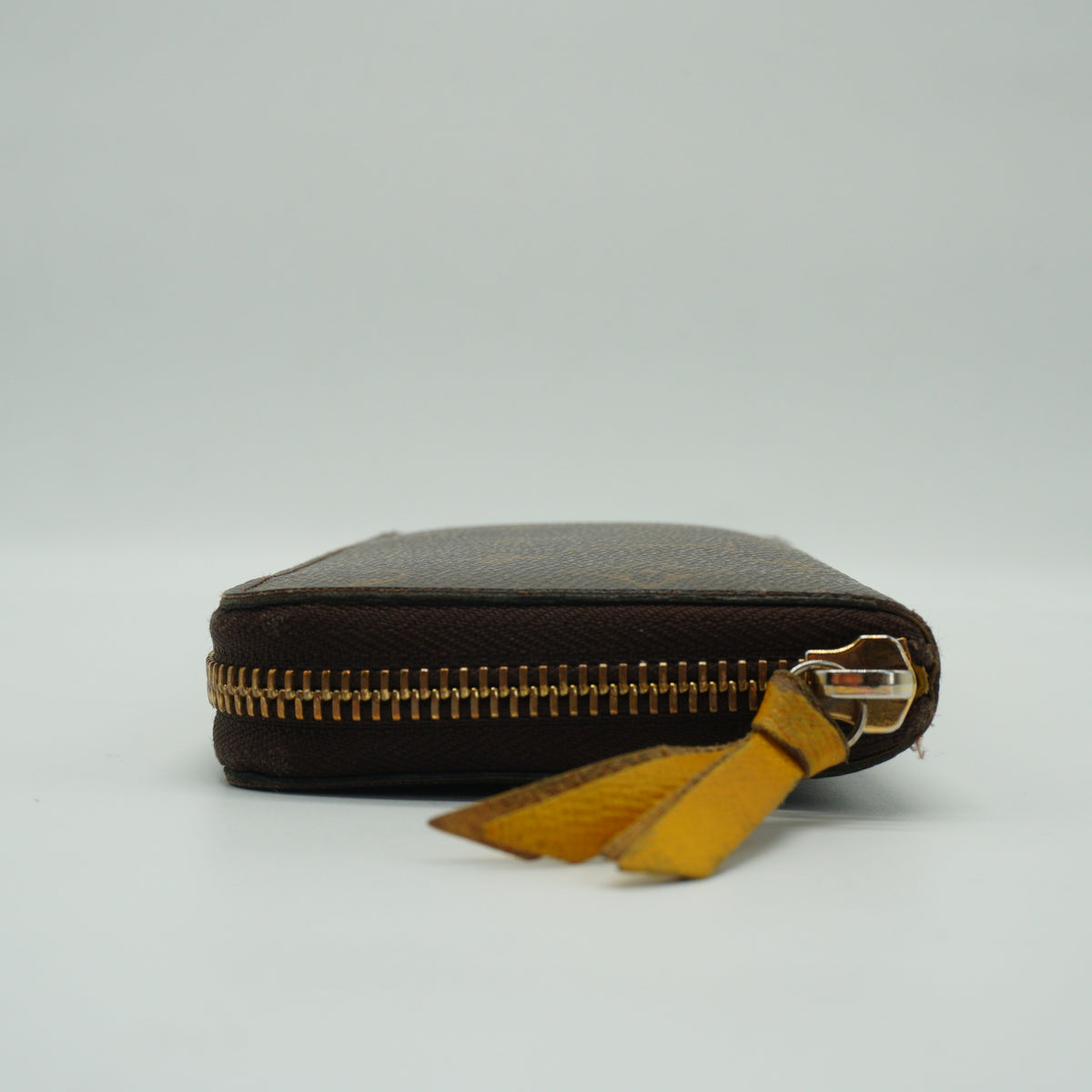 Louis Vuitton	Clémence Wallet Mono canvas GHW