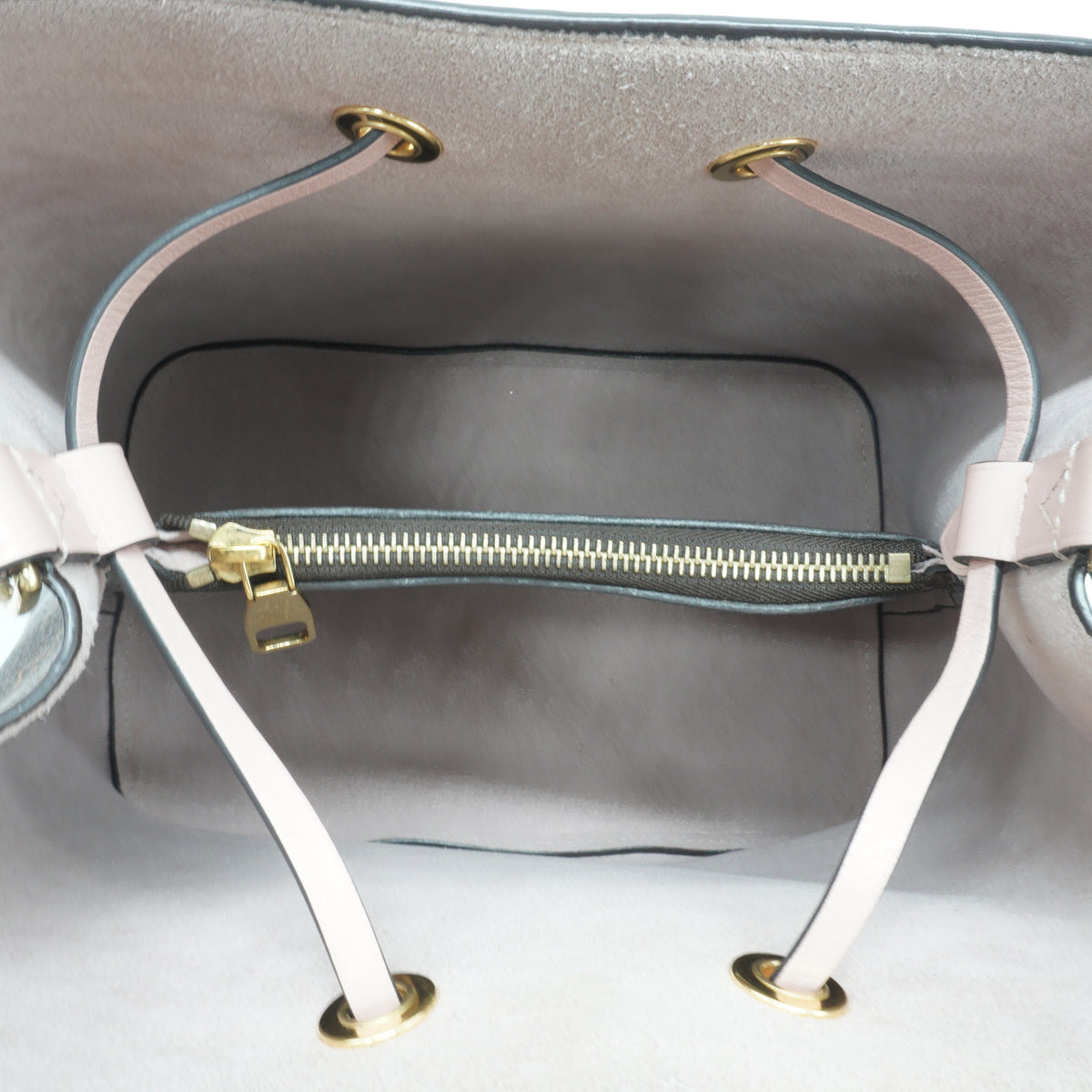 Louis Vuitton	Neoneo Monogram canvas MM GHW