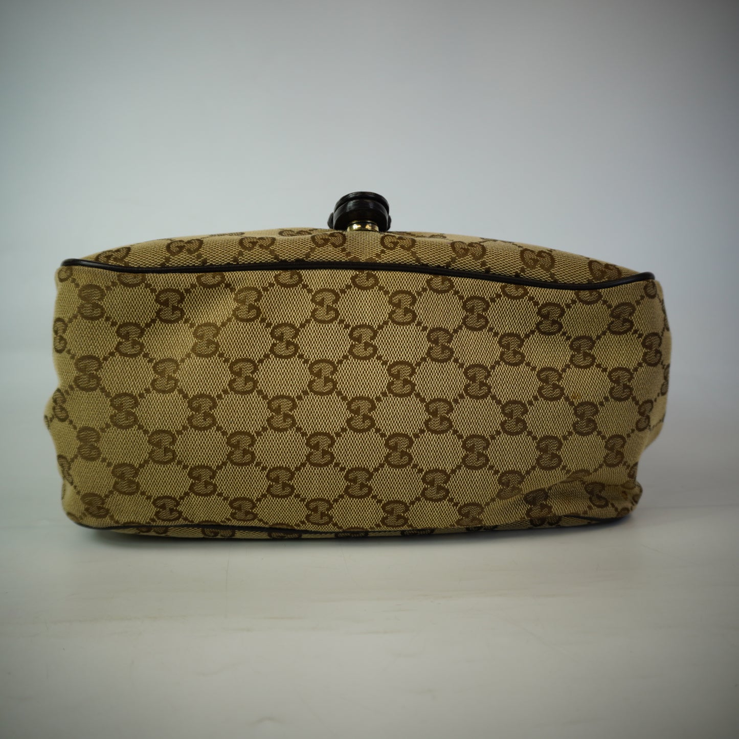Gucci Sukey GG Canvas Flap Crossbody Bag SHW Medium