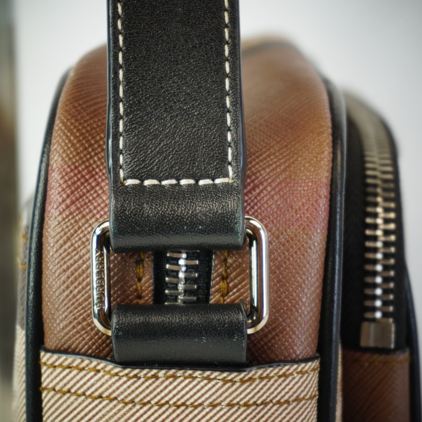 Burberry	Paddy Crossbody Bag SHW Small