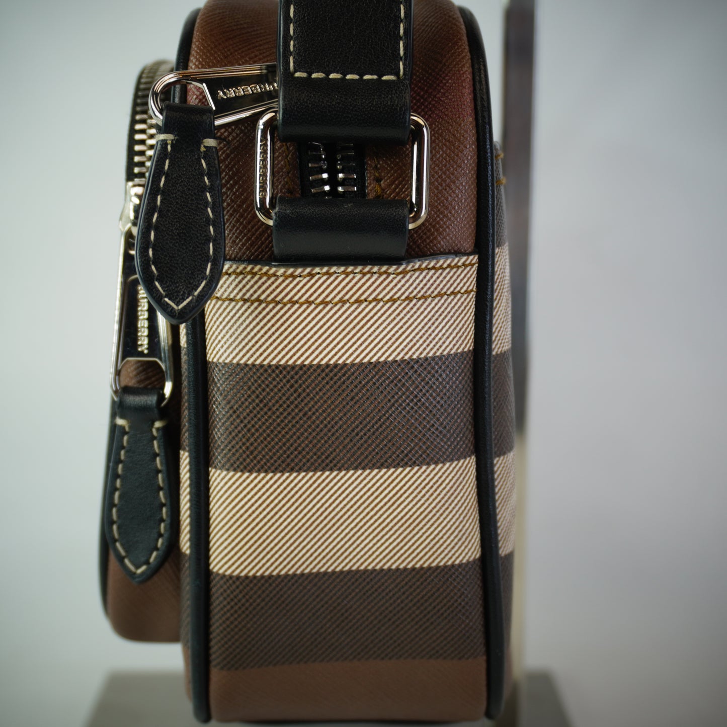 Burberry	Paddy Crossbody Bag SHW Small