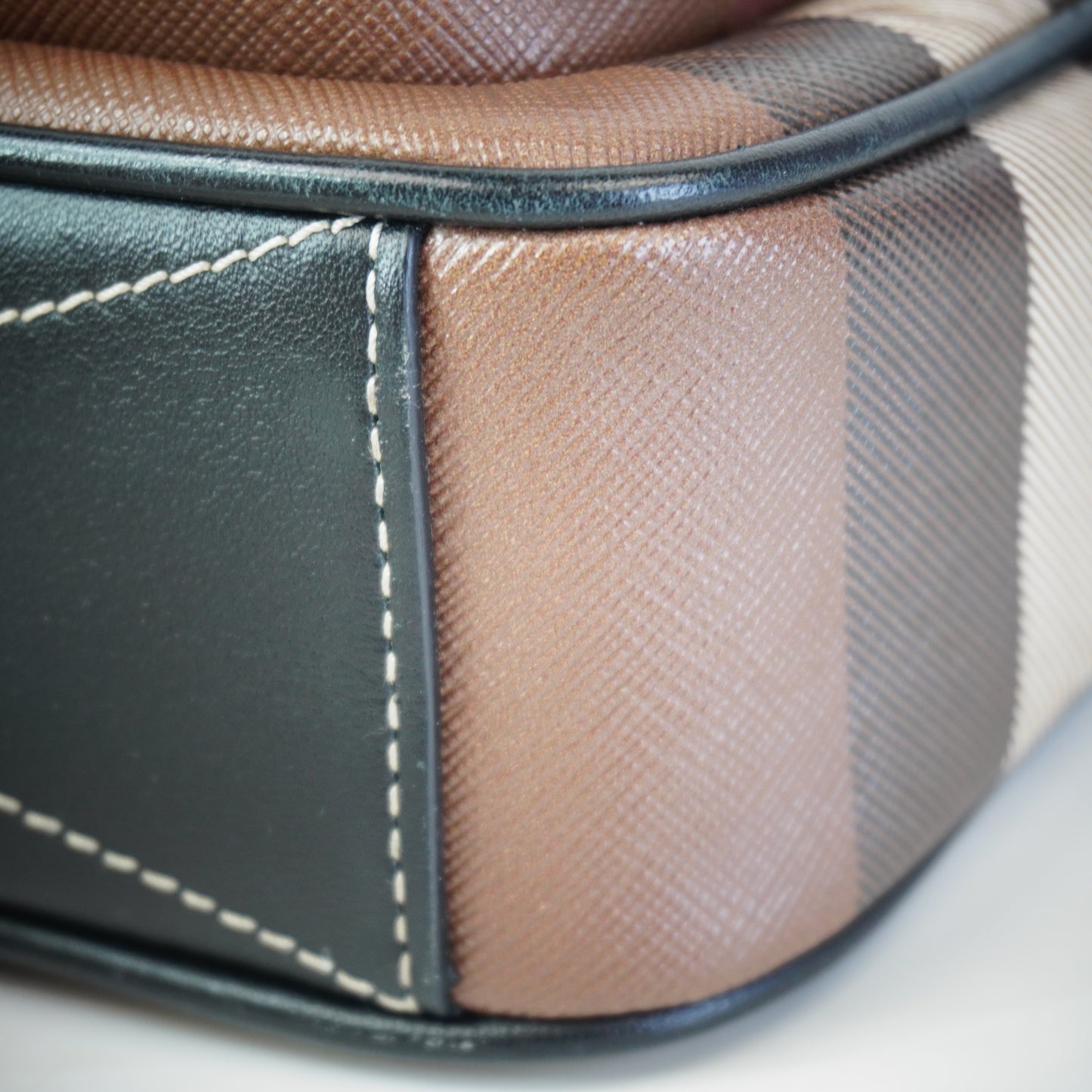Burberry	Paddy Crossbody Bag SHW Small