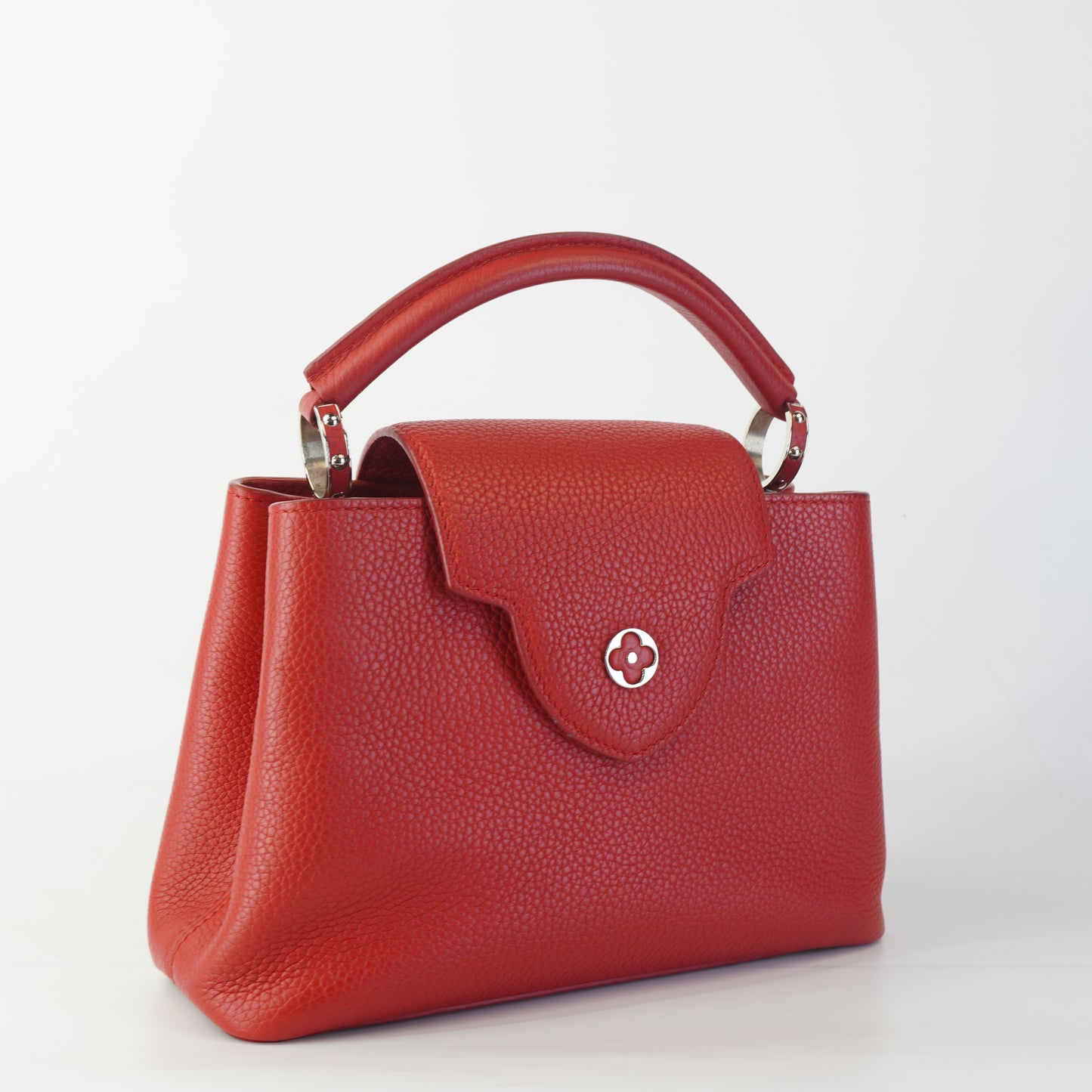 Louis Vuitton	Capucines BB Red