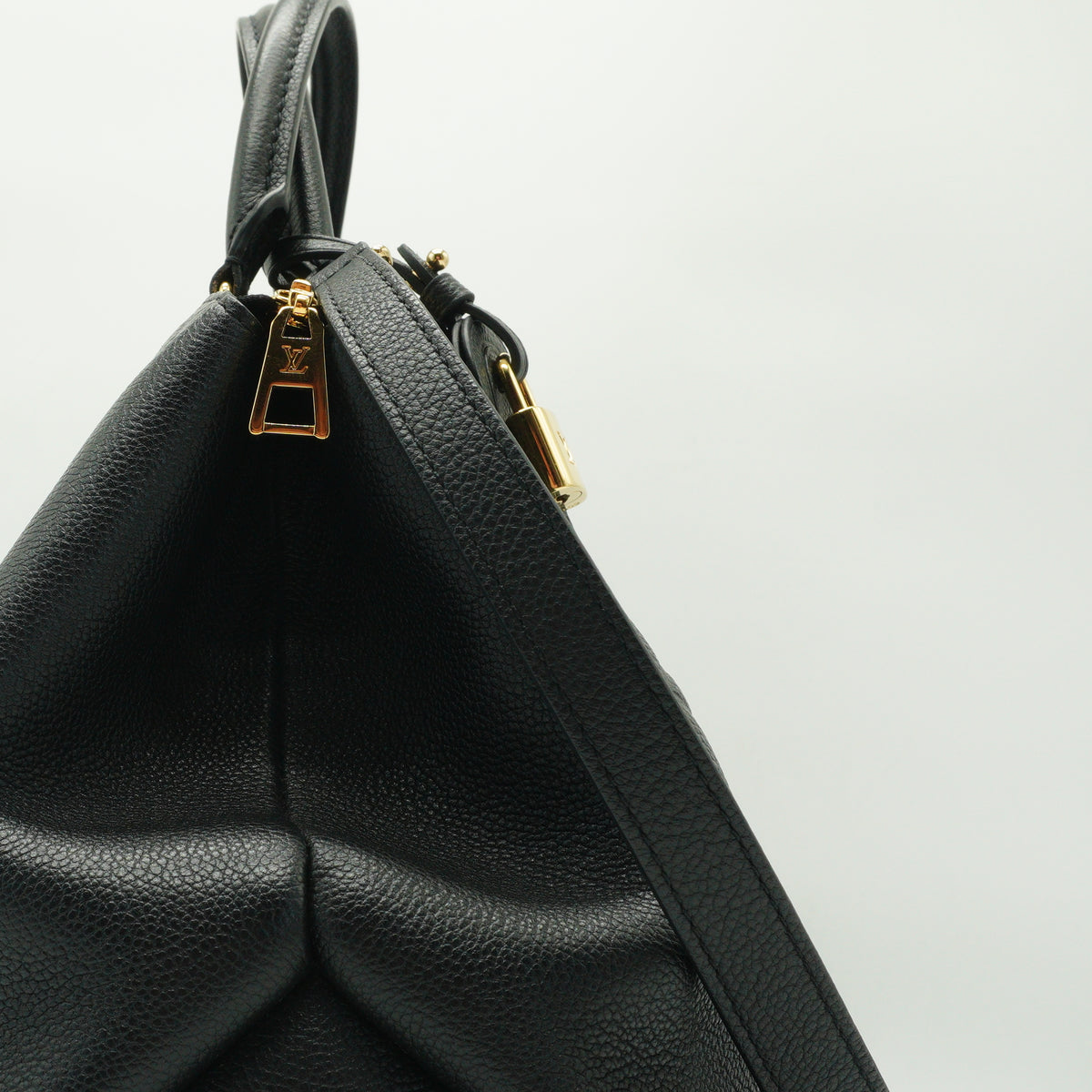 Louis Vuitton	Grand Palais Tote Bag Mono Empriente Leather Black Medium GHW
