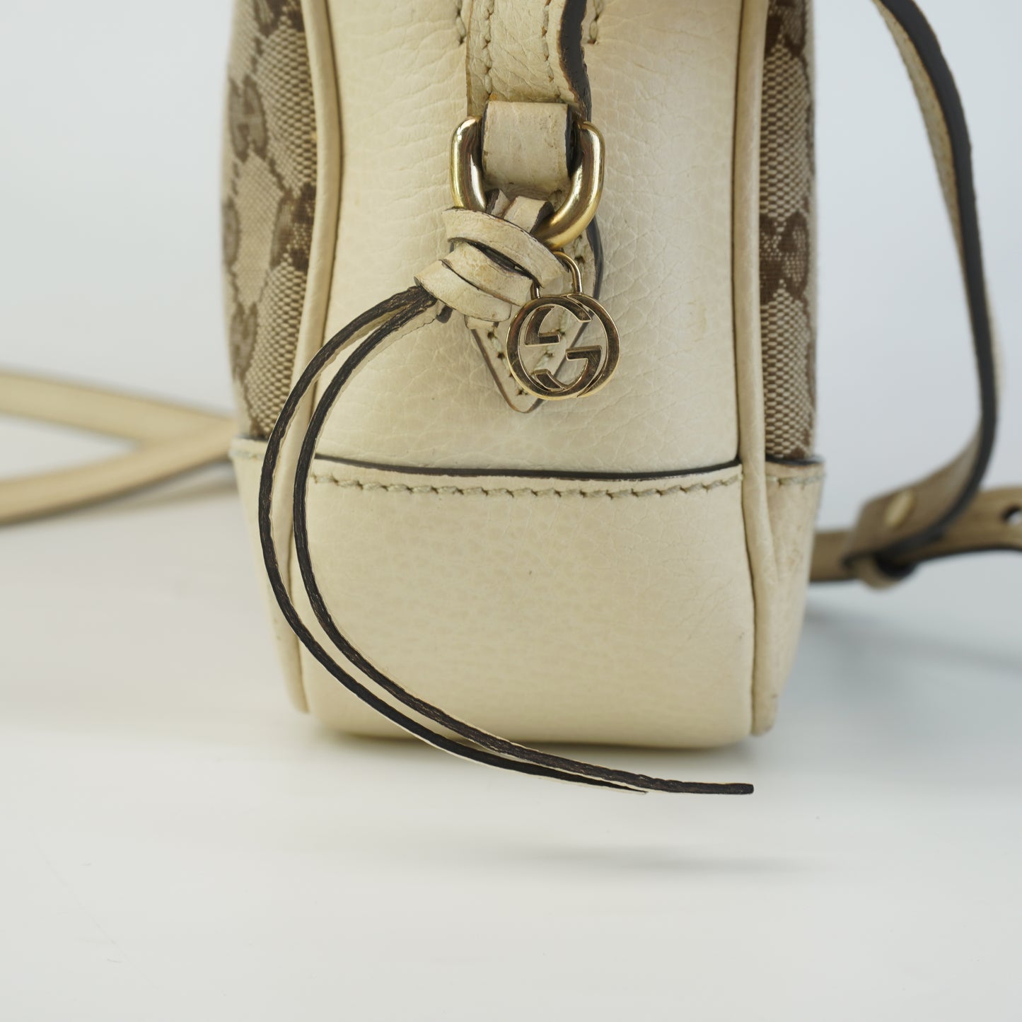 Gucci Camera Bag White Trims