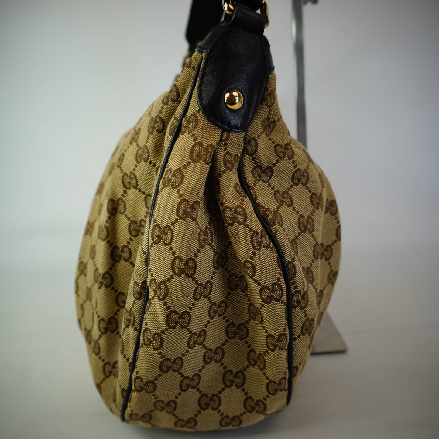 Gucci Sukey Hobo Bag GHW Medium