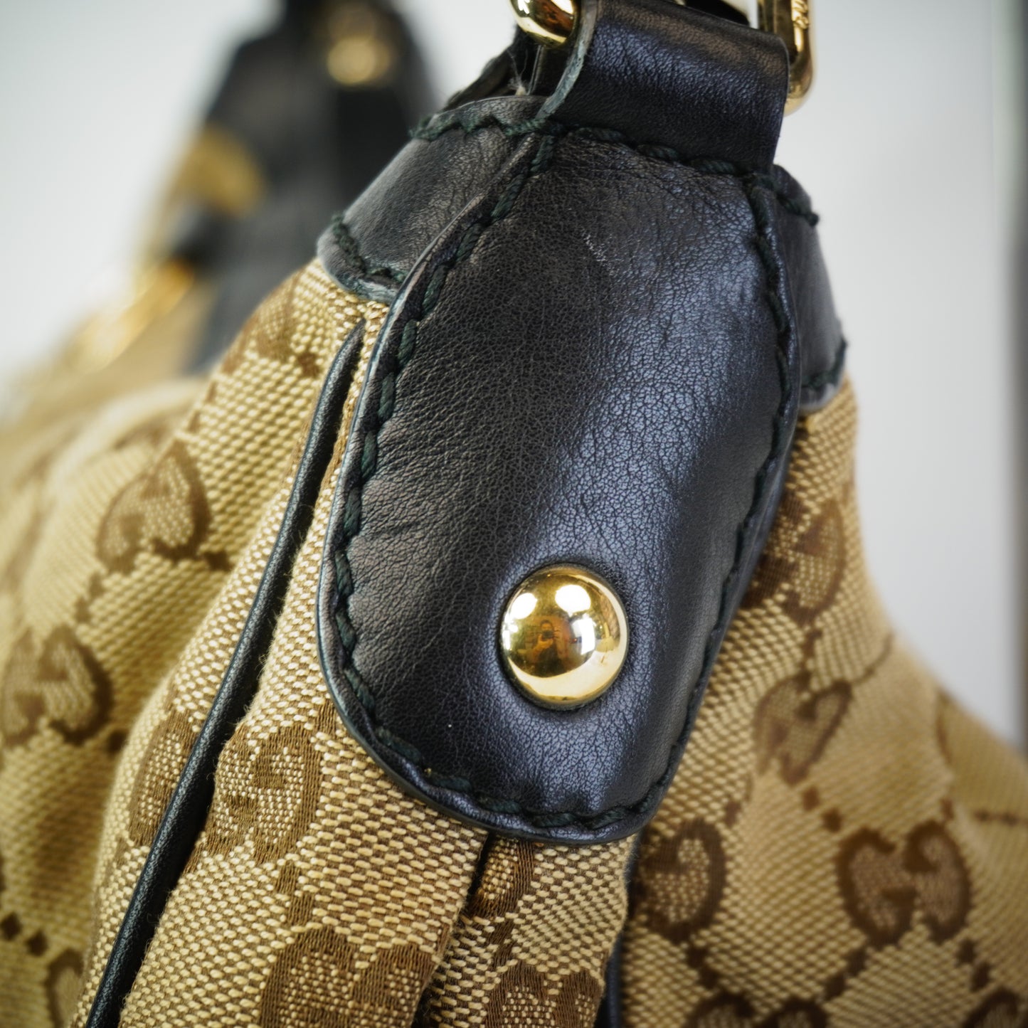 Gucci Sukey Hobo Bag GHW Medium