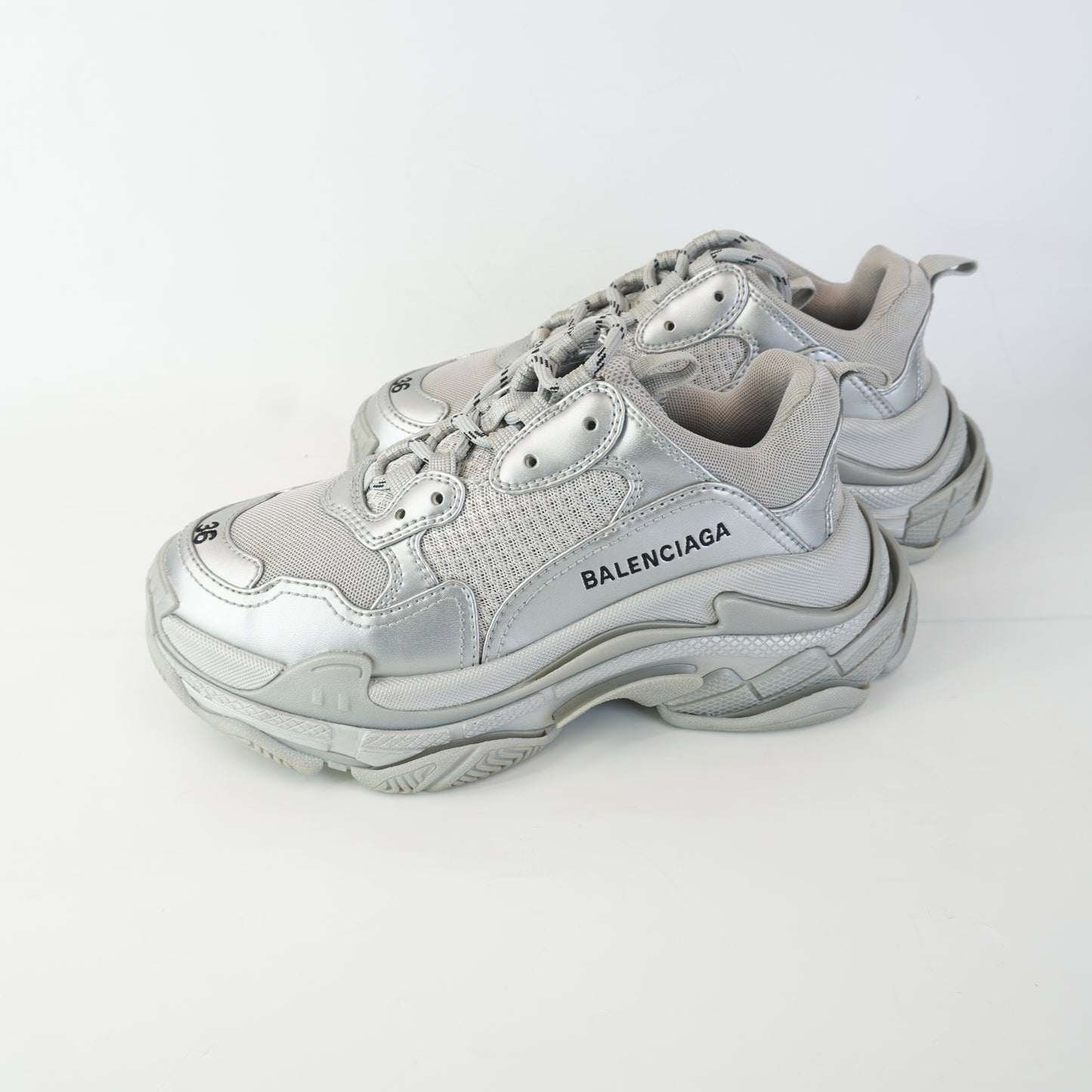 Balenciaga Triple S Sneakers Metallic Effect size 36