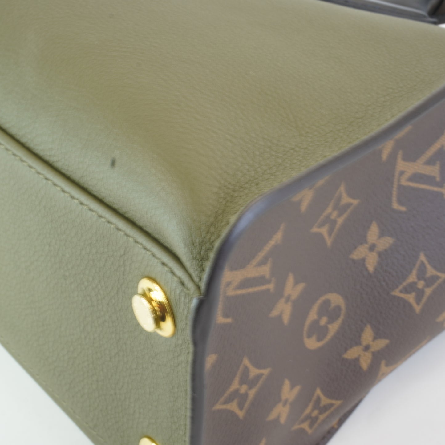 Louis Vuitton	On the Side